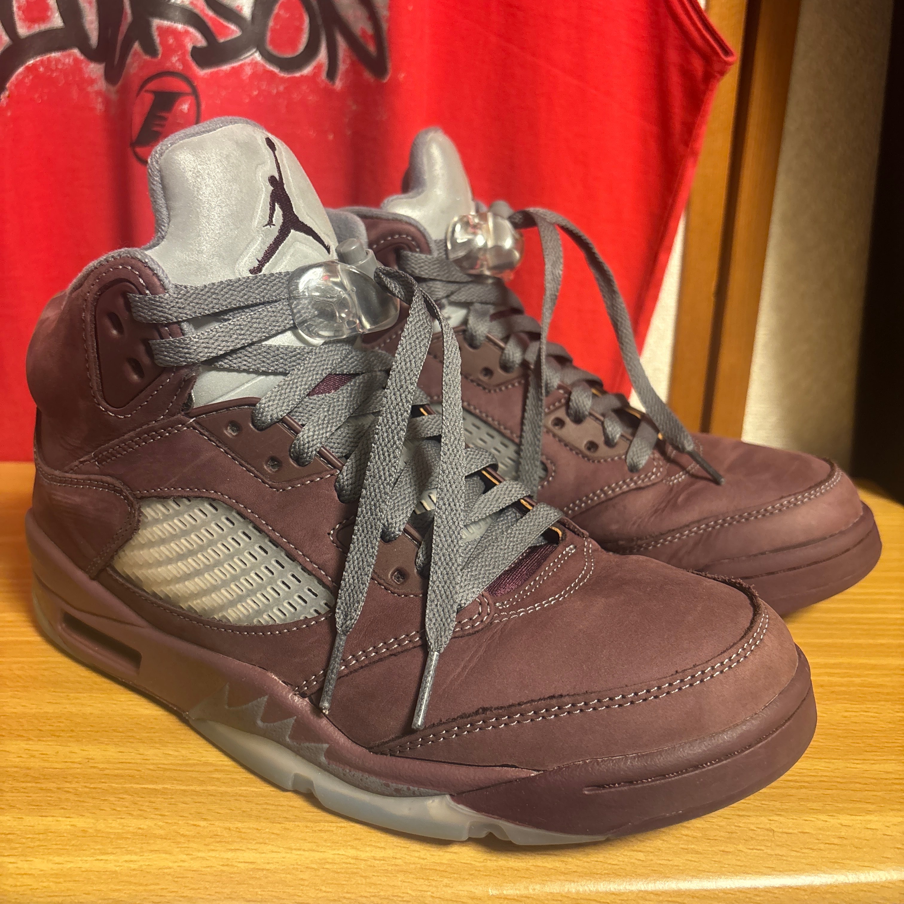 ナイキ エアジョーダン5 レトロ SE "バーガンディ"