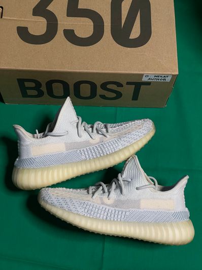 adidas YEEZY Boost 350 V2 "Cloud White"