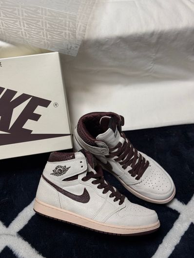 A Ma Maniere × Nike Air Jordan 1 Retro High OG "Sail and Burgundy"