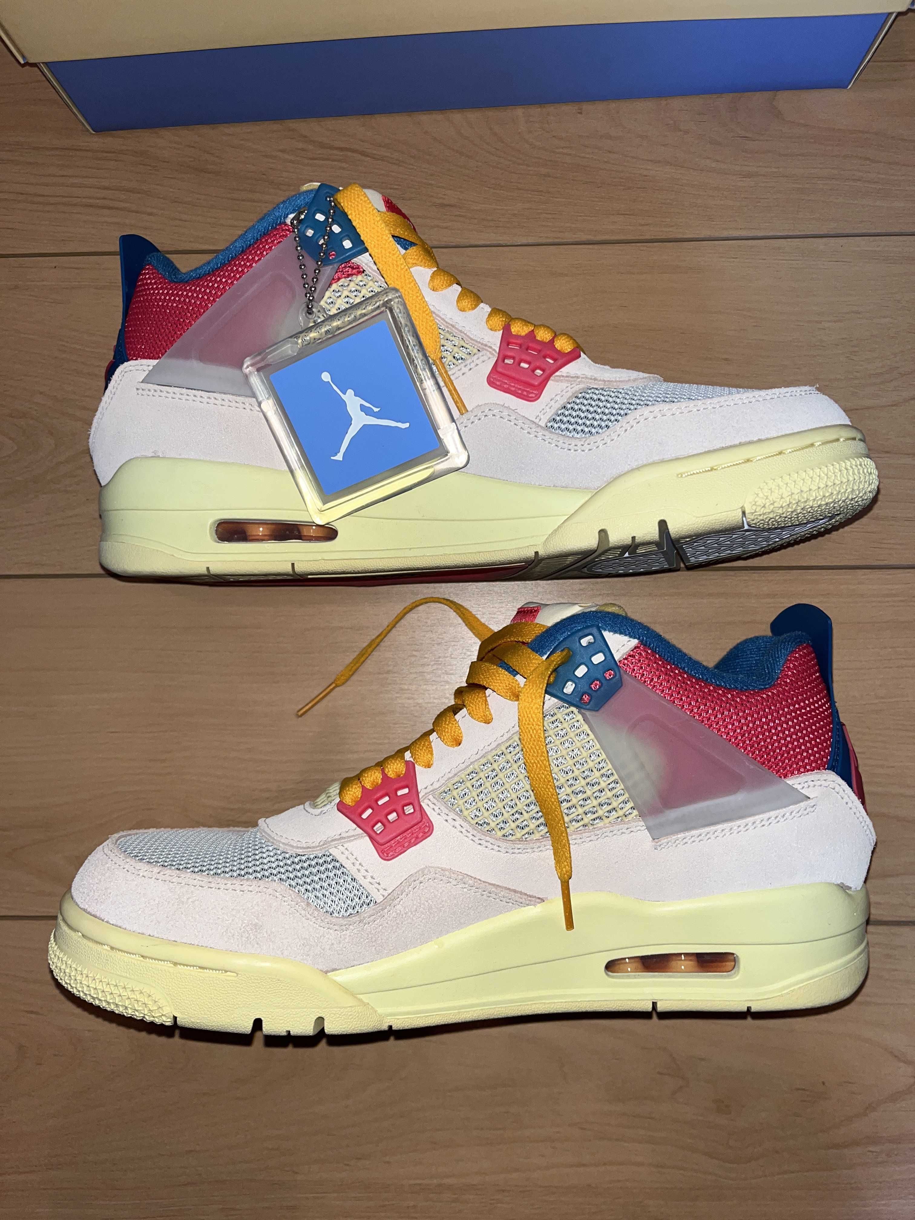 UNION × Nike Air Jordan 4 SP "Guava Ice/Light Fusion Red"