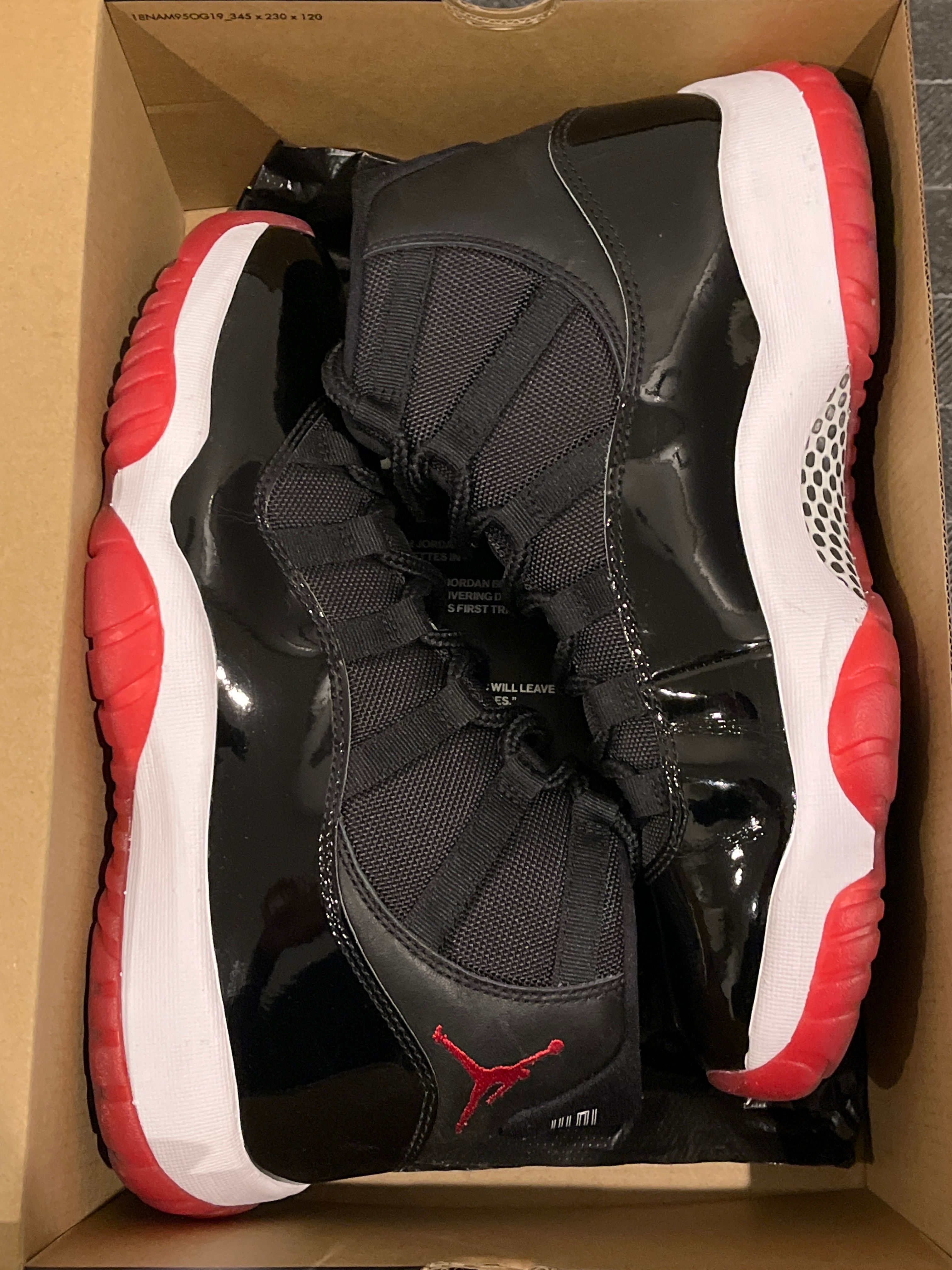 Nike Air Jordan 11 Retro "Bred"