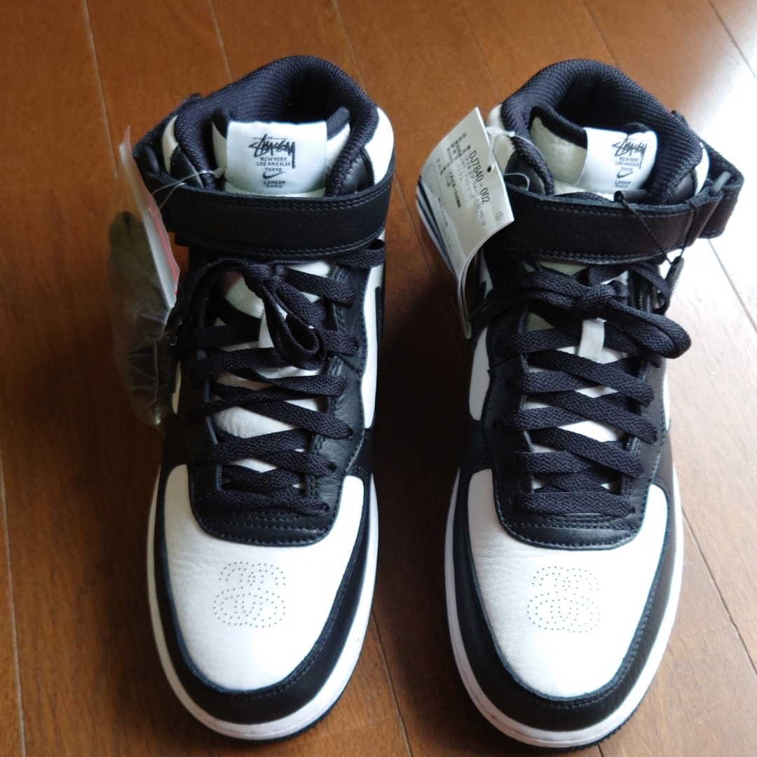 Stussy × Nike Air Force 1 Mid "Black and Light Bone"