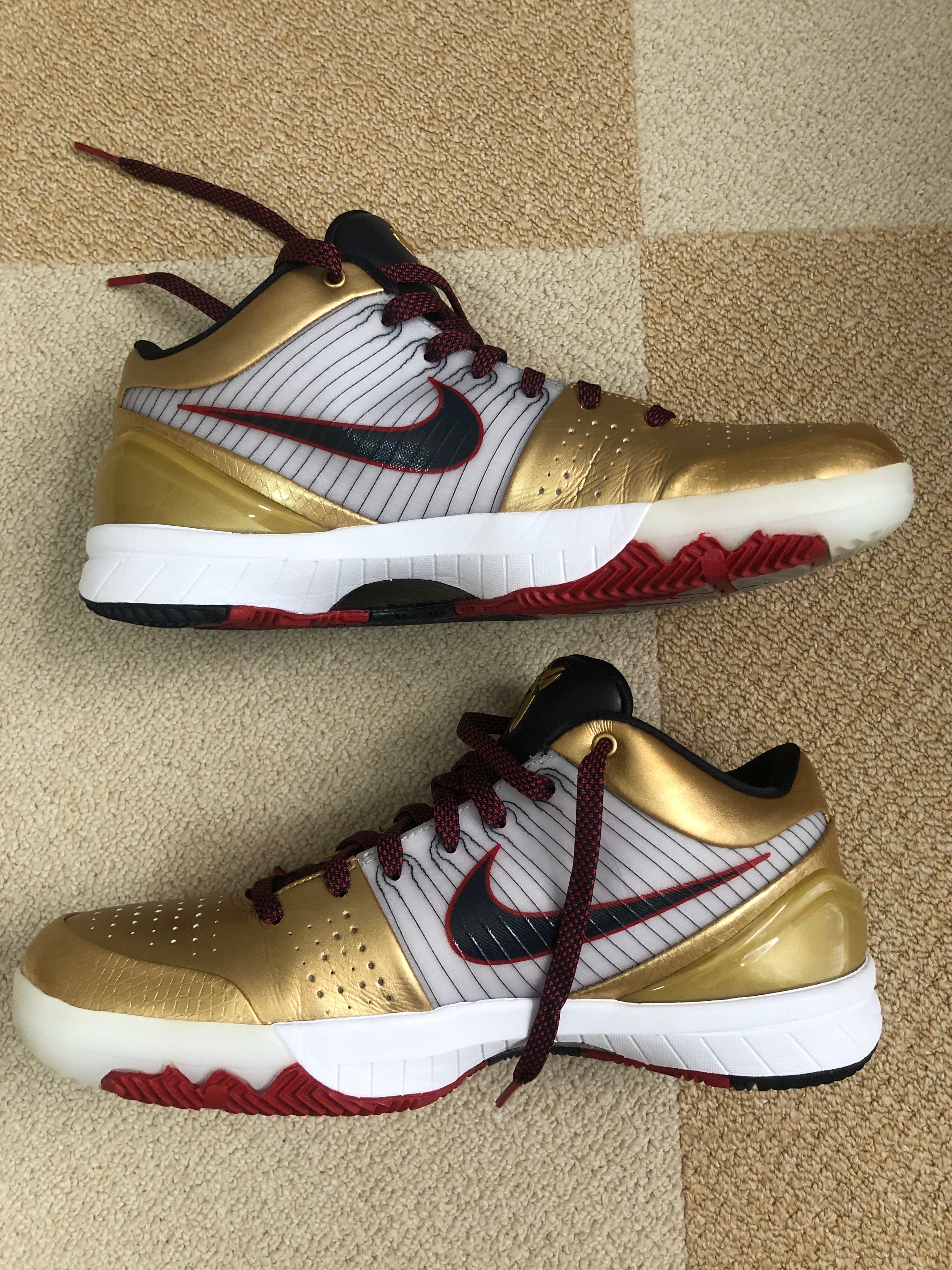 Nike Kobe 4 Protro "Metallic Gold and Dark Obsidian"