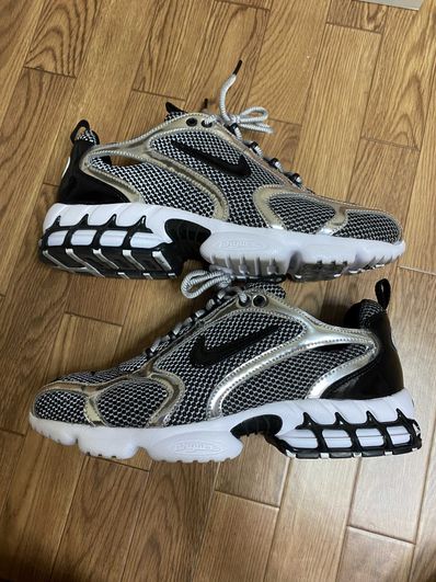 STUSSY × NIKE AIR ZOOM SPIRIDON CAGED "PURE PLATINUM/BLACK-WHITE"