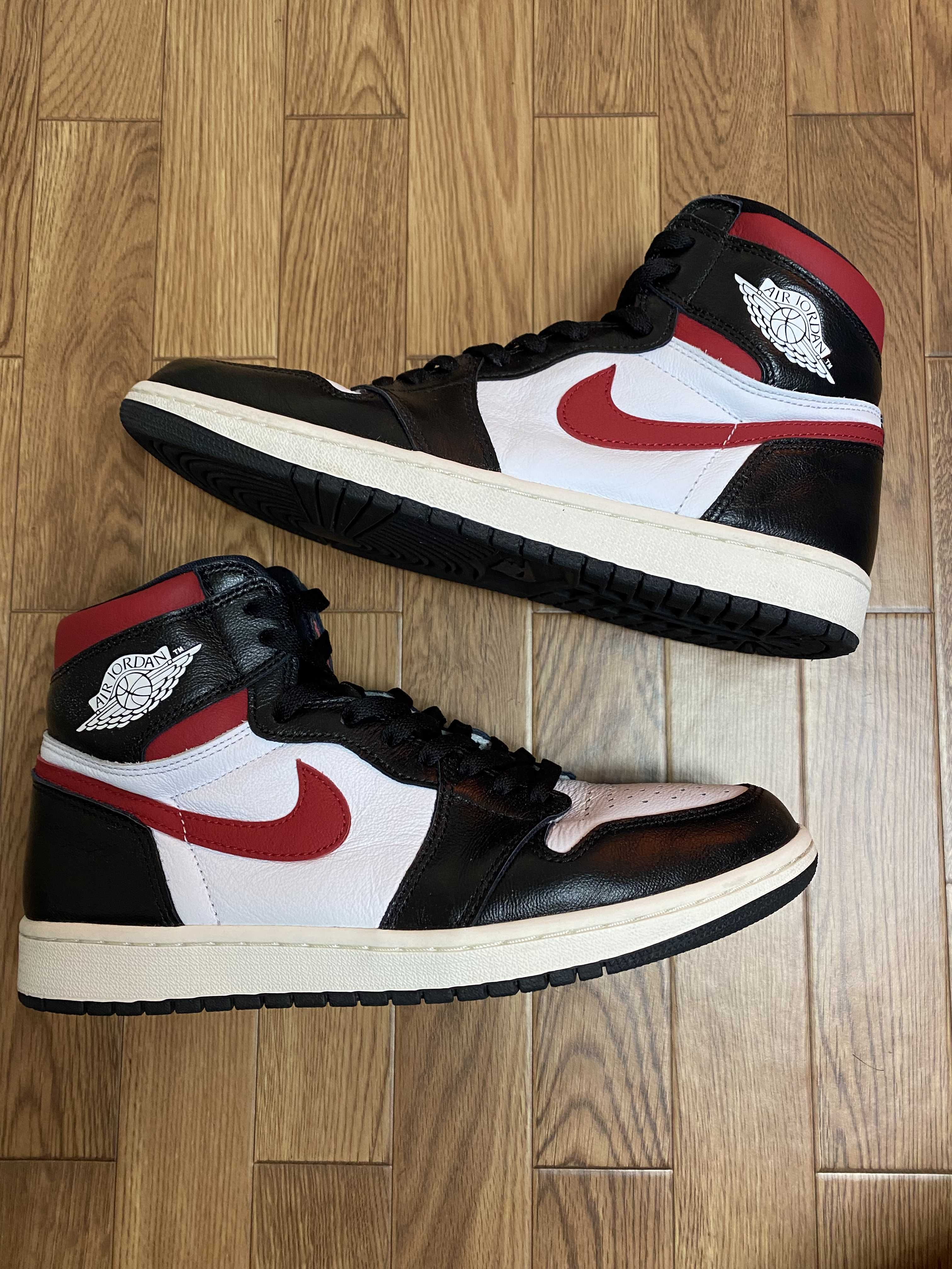 Nike Air Jordan 1 Retro High "Black/White/Sail/Gym Red"