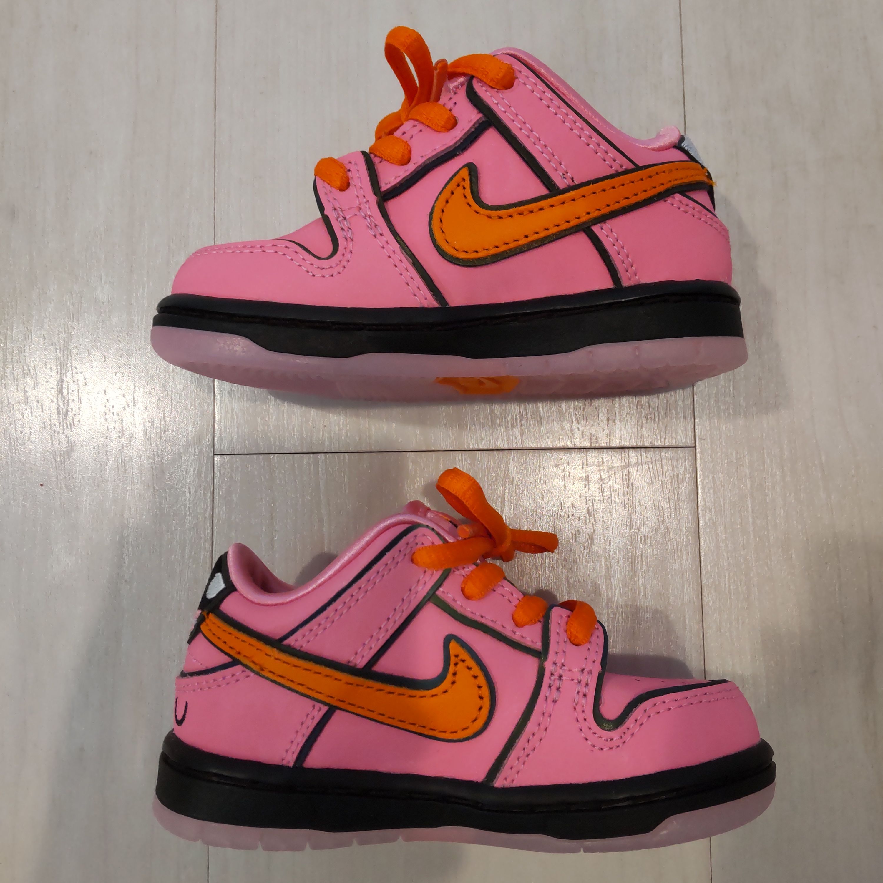 The Powerpuff Girls × Nike SB TD Dunk Low Pro QS "Blossom"