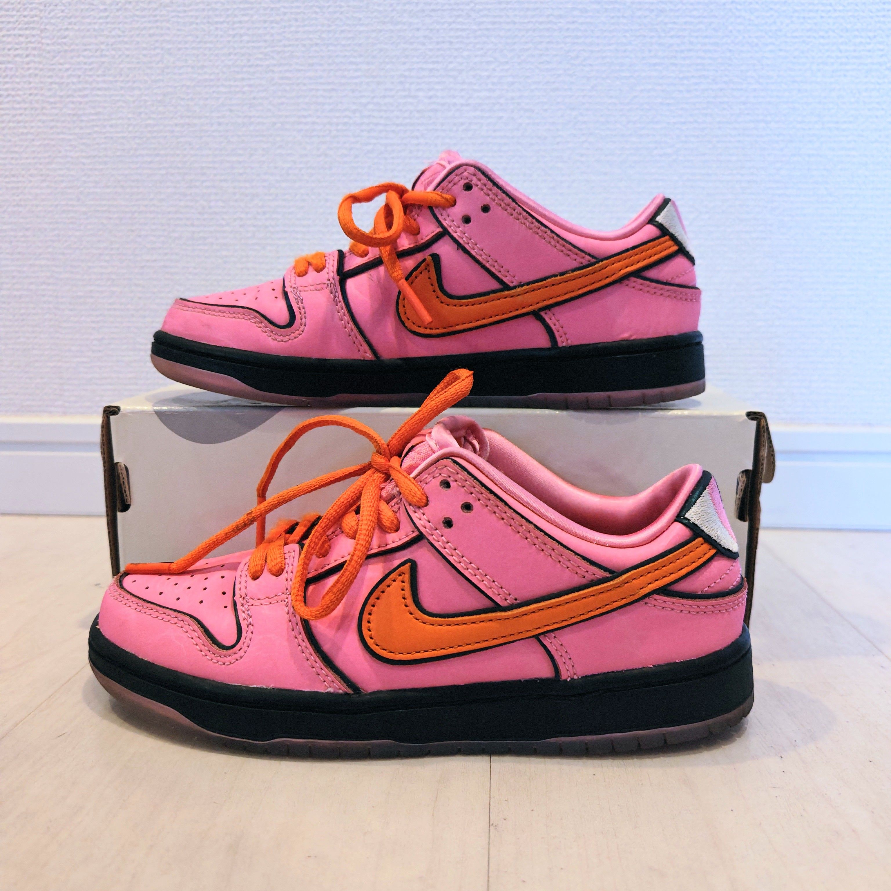 The Powerpuff Girls × Nike SB PS Dunk Low Pro QS "Blossom"