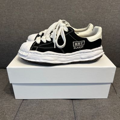 Maison MIHARA YASUHIRO BLAKEY OG Sole Canvas Low-top Sneaker "Black" (A08FW735)