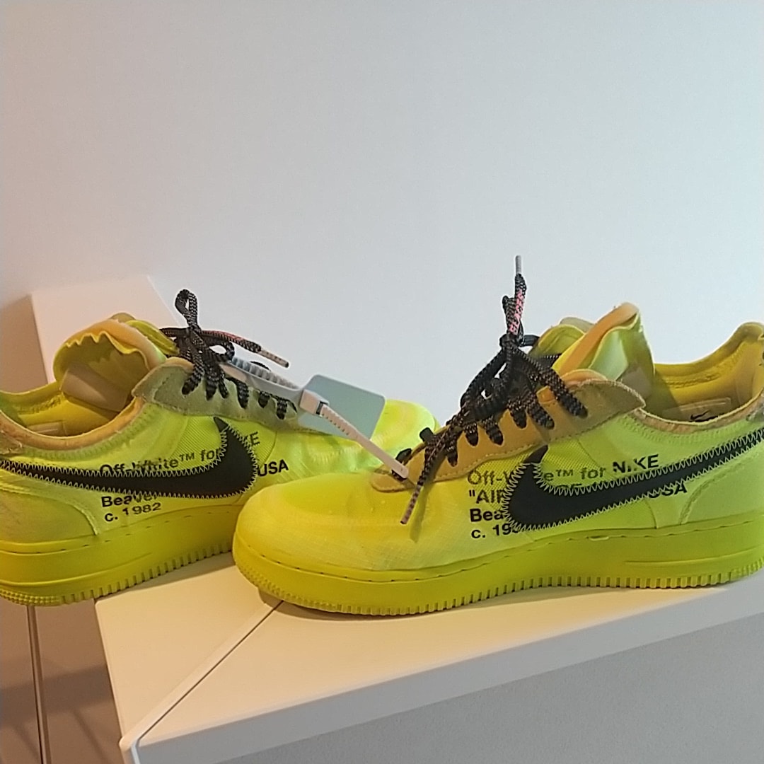 Off-White × Nike Air Force 1 Low "Volt"