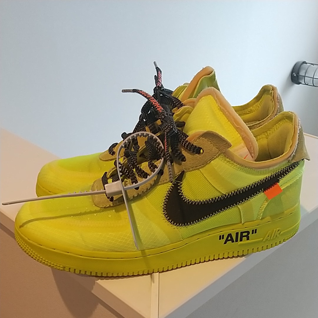 Off-White × Nike Air Force 1 Low "Volt"