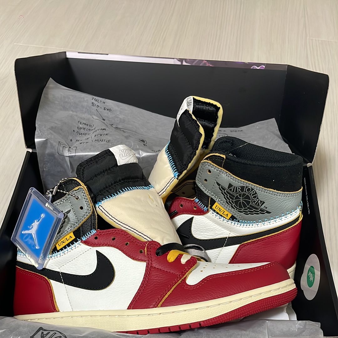 UNION × Nike Air Jordan 1 Retro High OG "Chicago/Shadow"