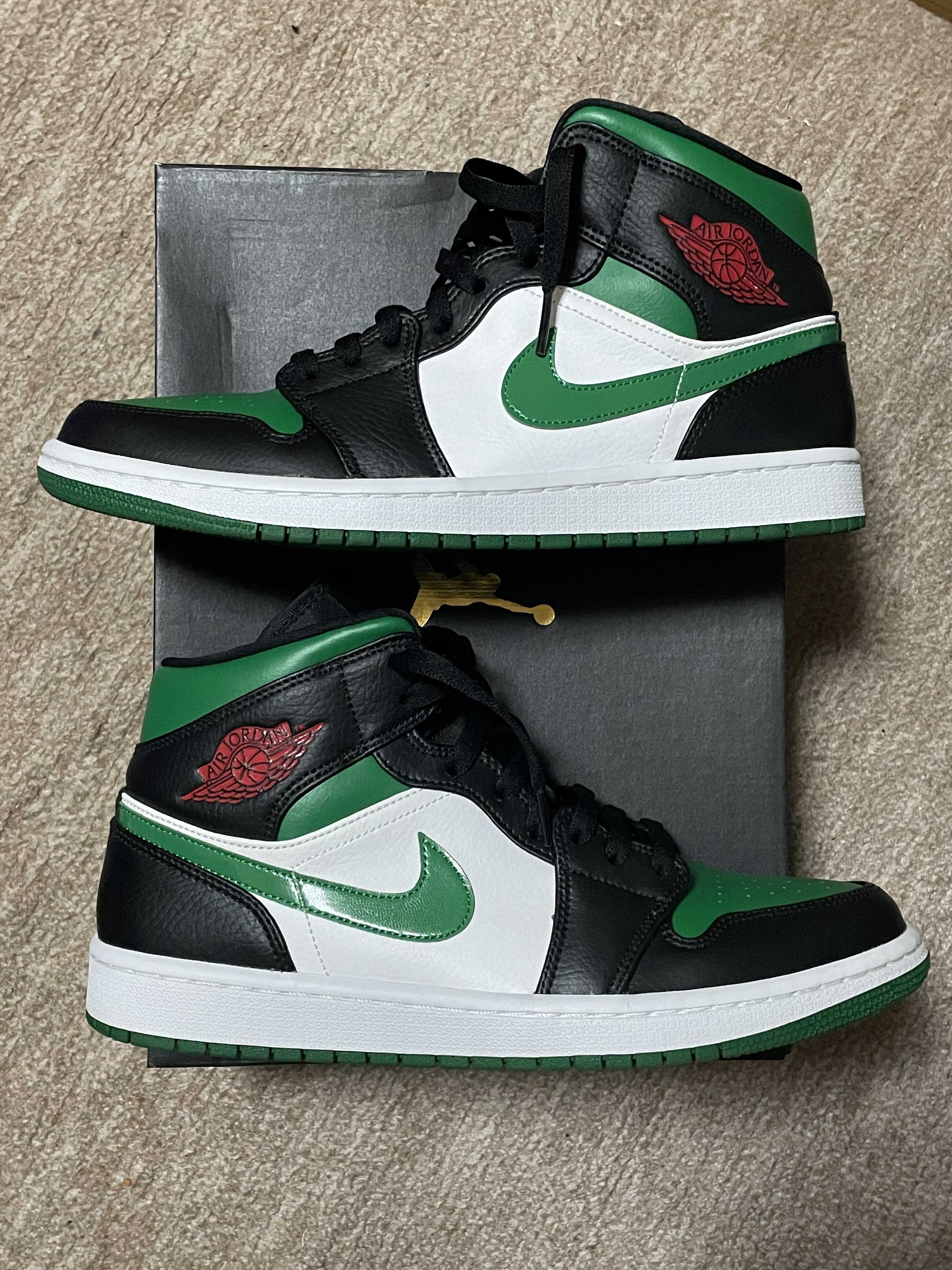 NIKE AIR JORDAN 1 MID "PINE GREEN"