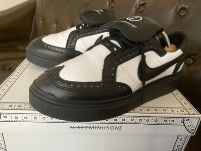 PEACEMINUSONE × Nike Kwondo 1 "Black and White" / G-DRAGON