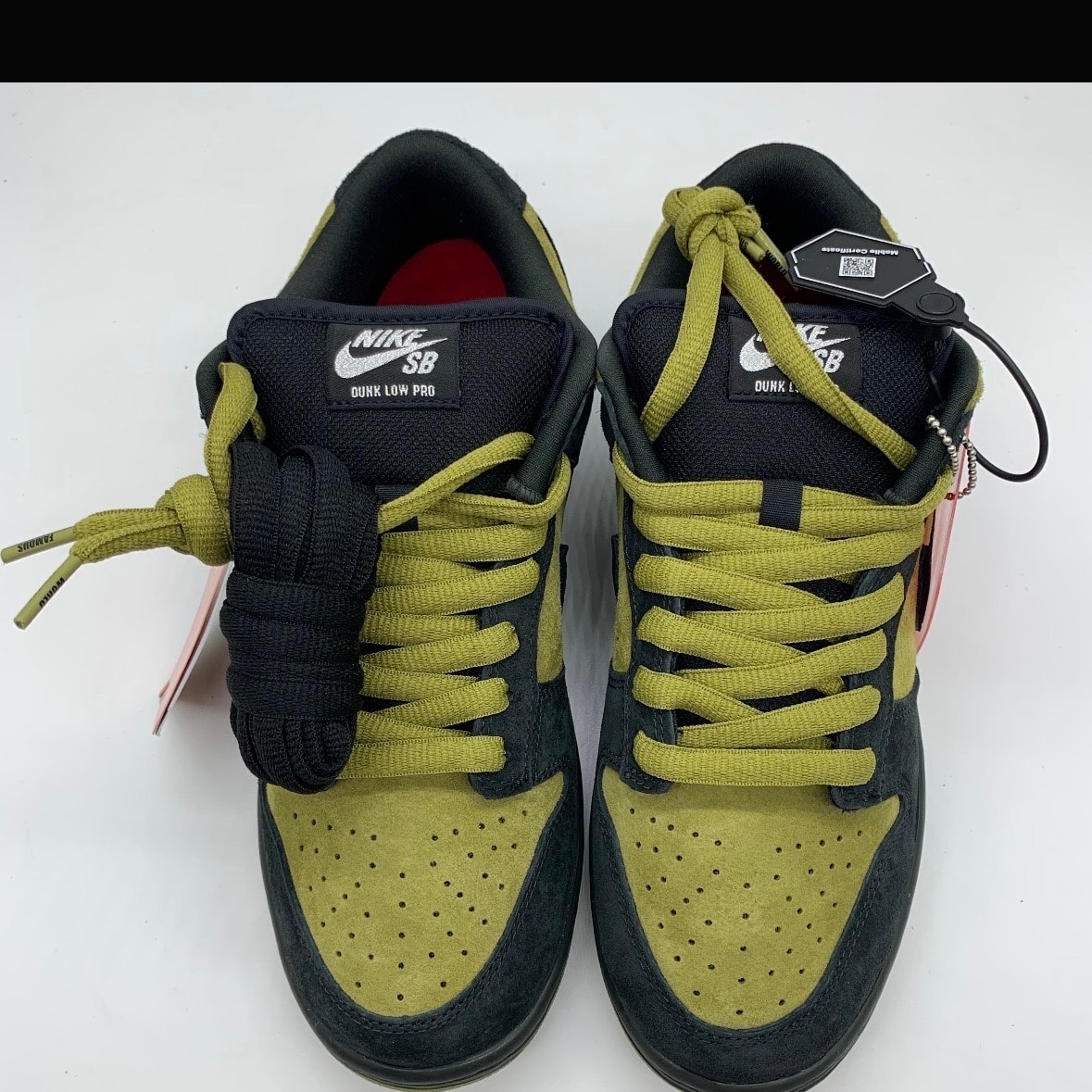 Supreme × Nike SB Dunk Low "Camper Green" (Asia Exclusive) (25FW Week2)