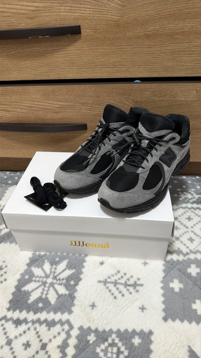 JJJJound × New Balance 2002R GORE-TEX "Charcoal" M2002RXZ