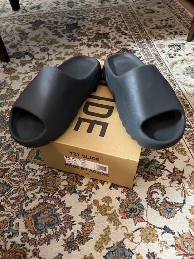 adidas YEEZY Slide "Onyx"