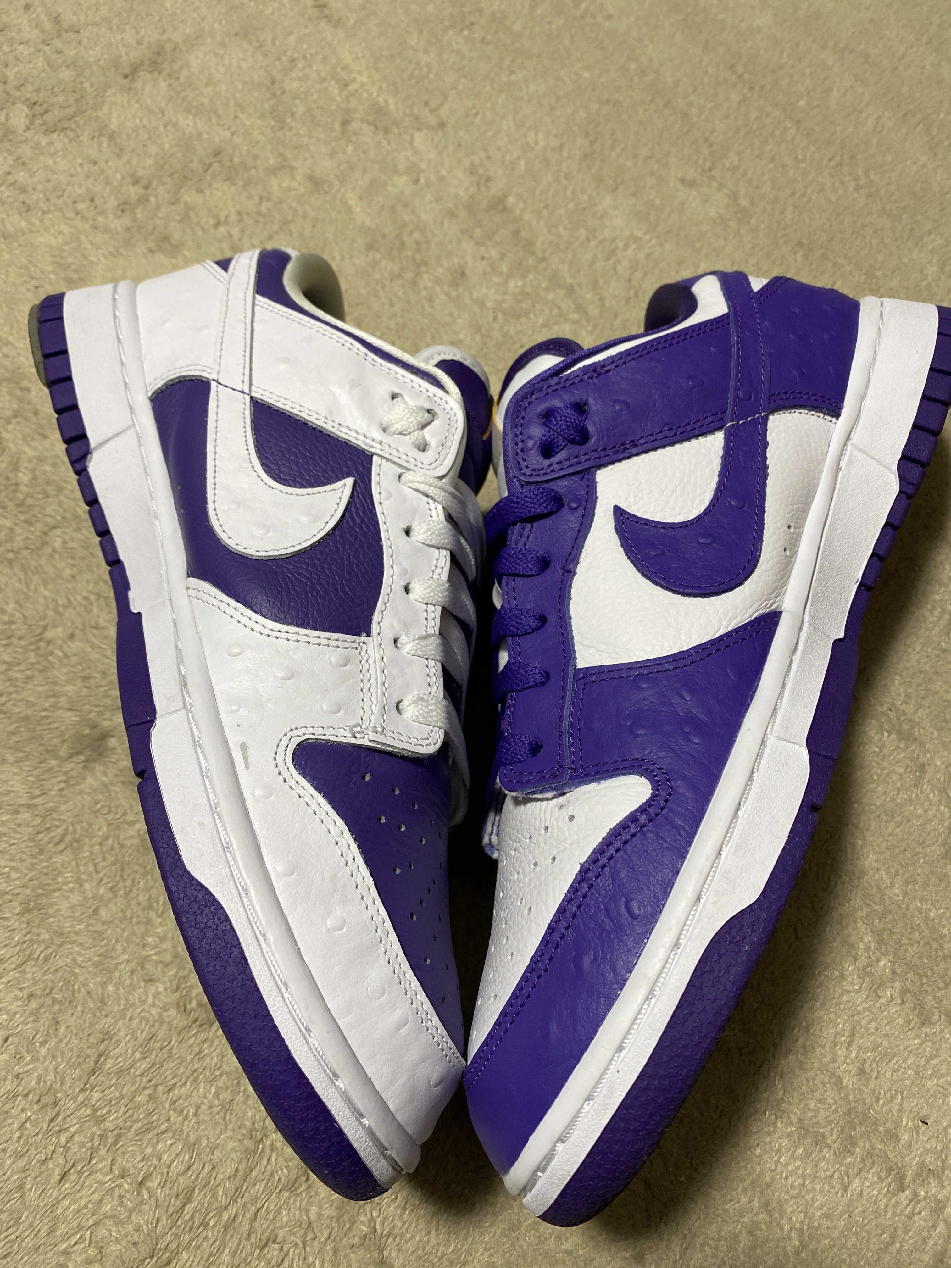 Nike Women's Dunk Low "Made You Look"