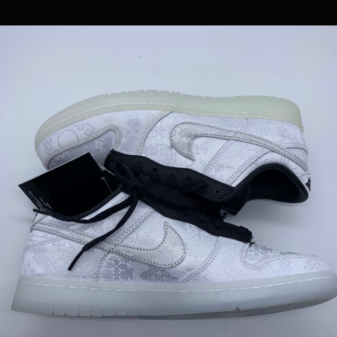 クロット × フラグメント × ナイキ ダンク ロー "ブラック アンド ホワイト"