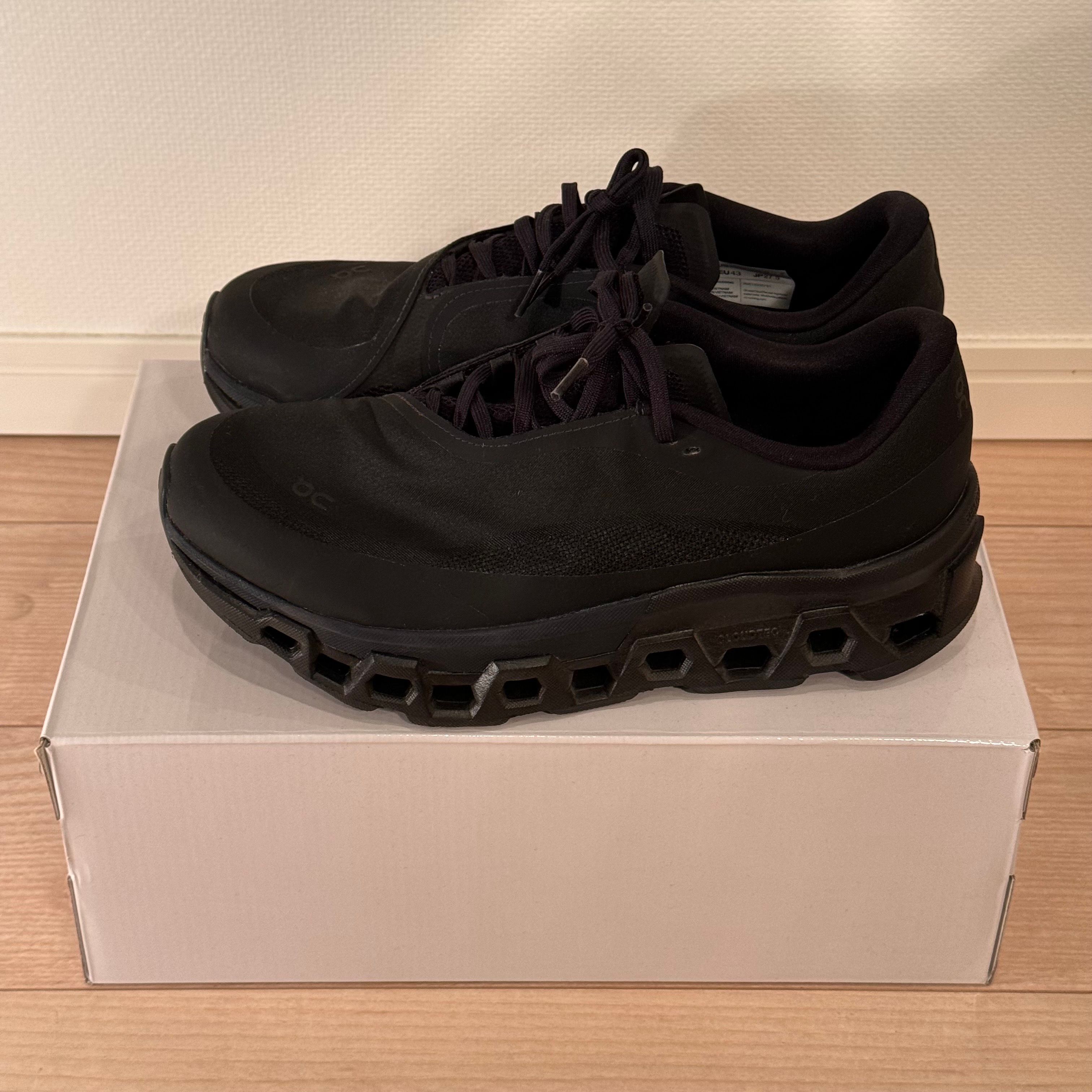 POST ARCHIVE FACTION × On Cloudmonster 2 PAF "Black/Magnet"