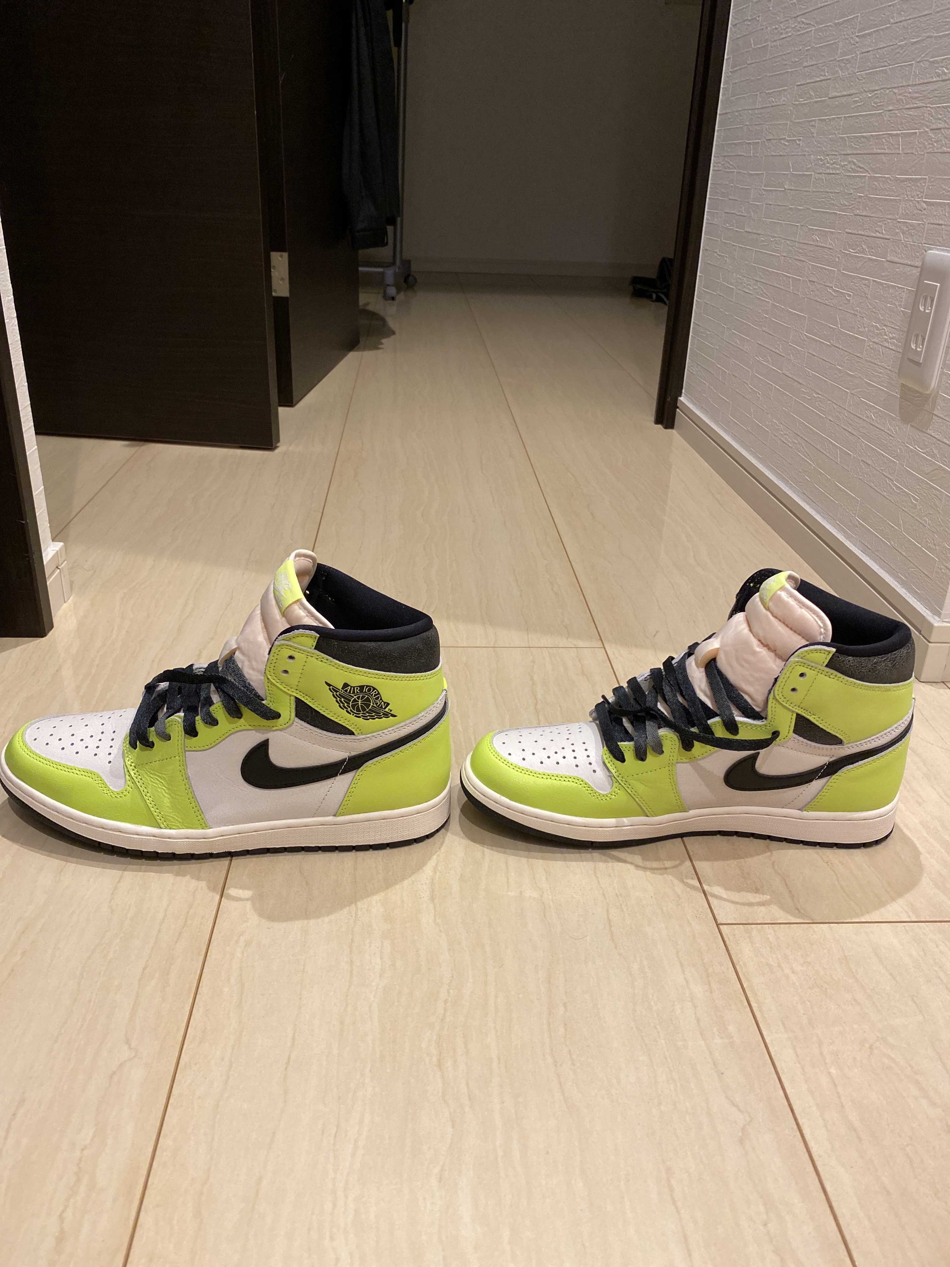Nike Air Jordan 1 High OG "Volt/Visionaire"