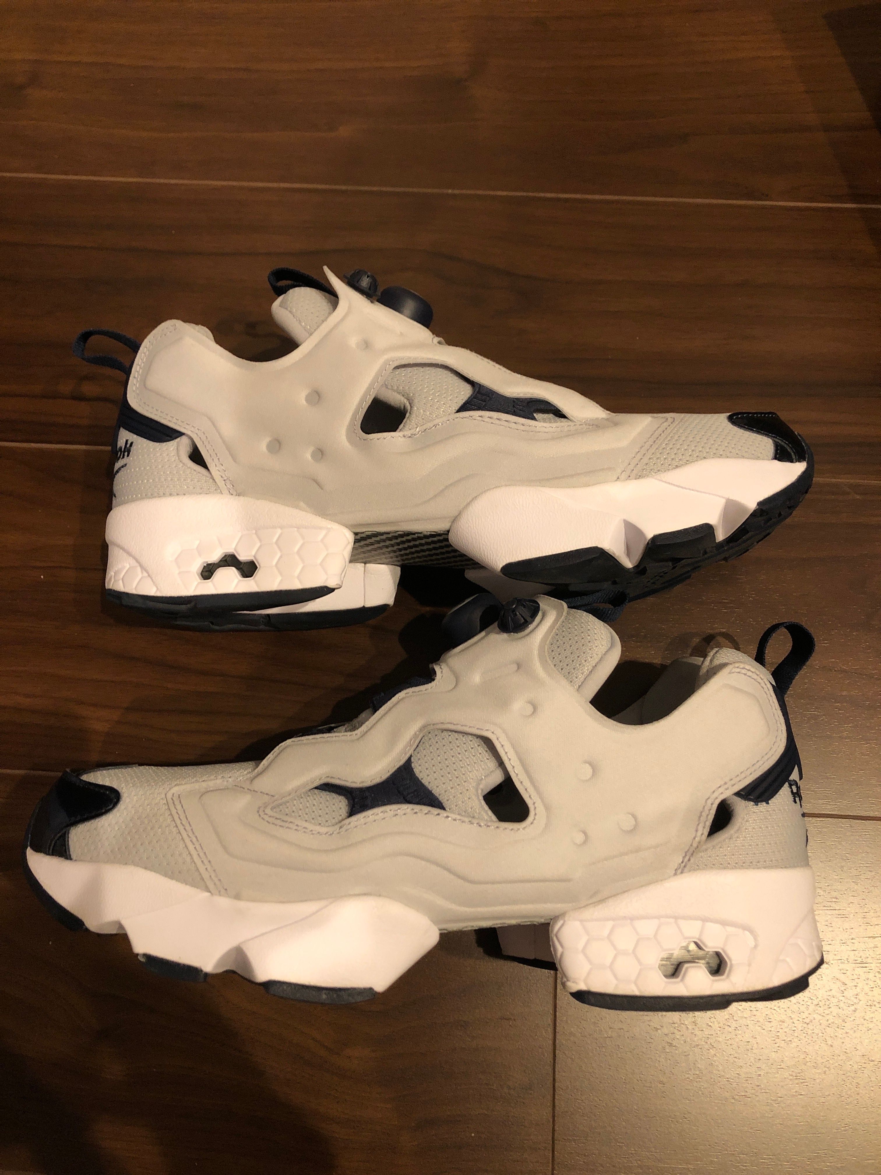 Reebok Instapump Fury "Cold Grey/Collegiate Navy"