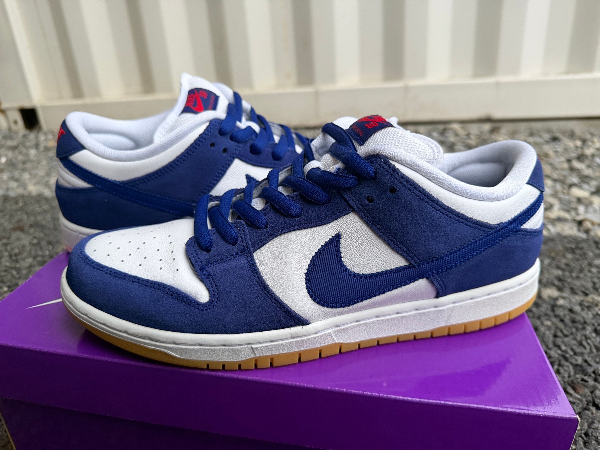 Nike SB Dunk Low "Los Angeles Dodgers/Deep Royal Blue"