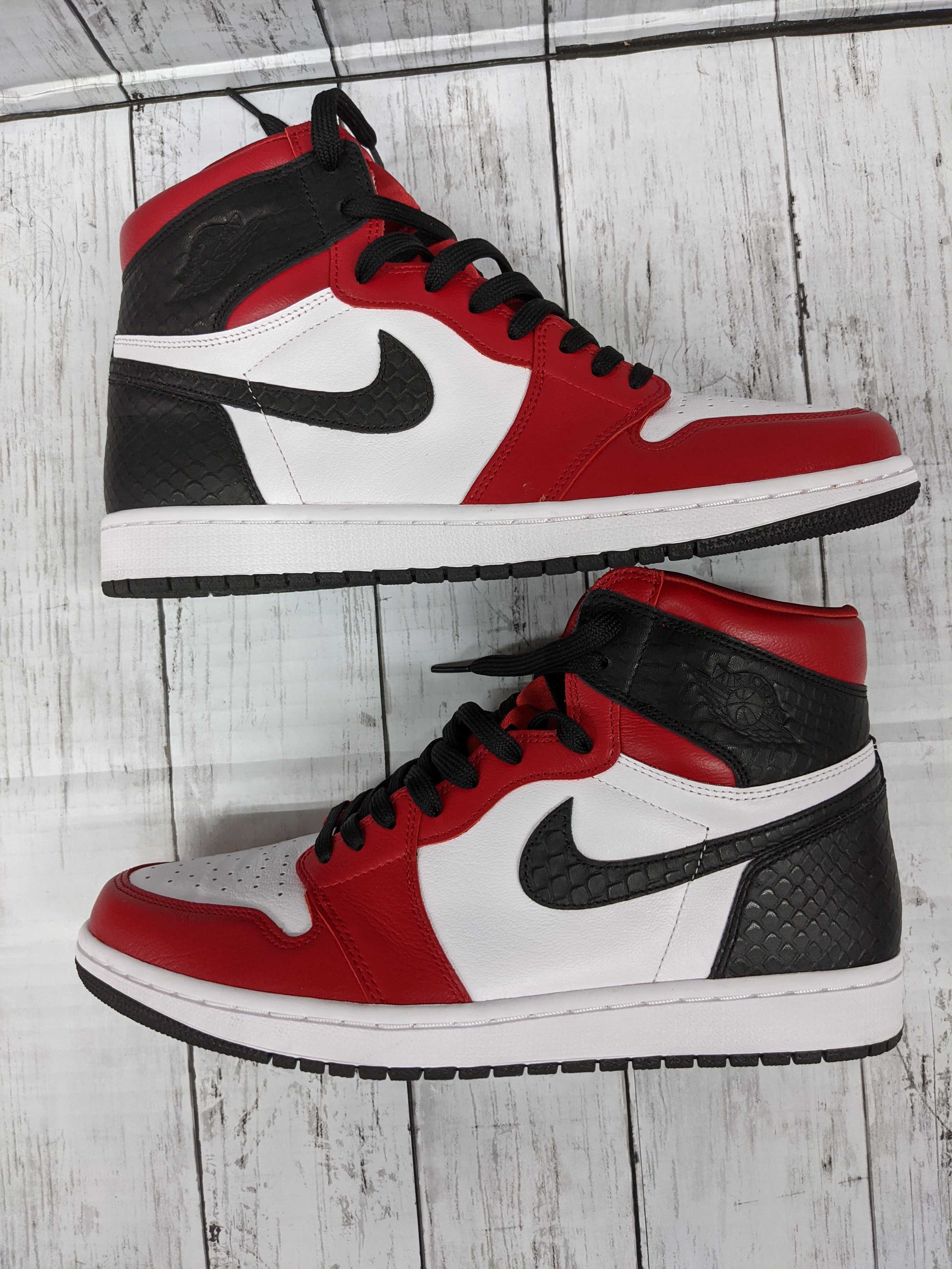 Nike Women's Air Jordan 1 High OG "Satin Red"