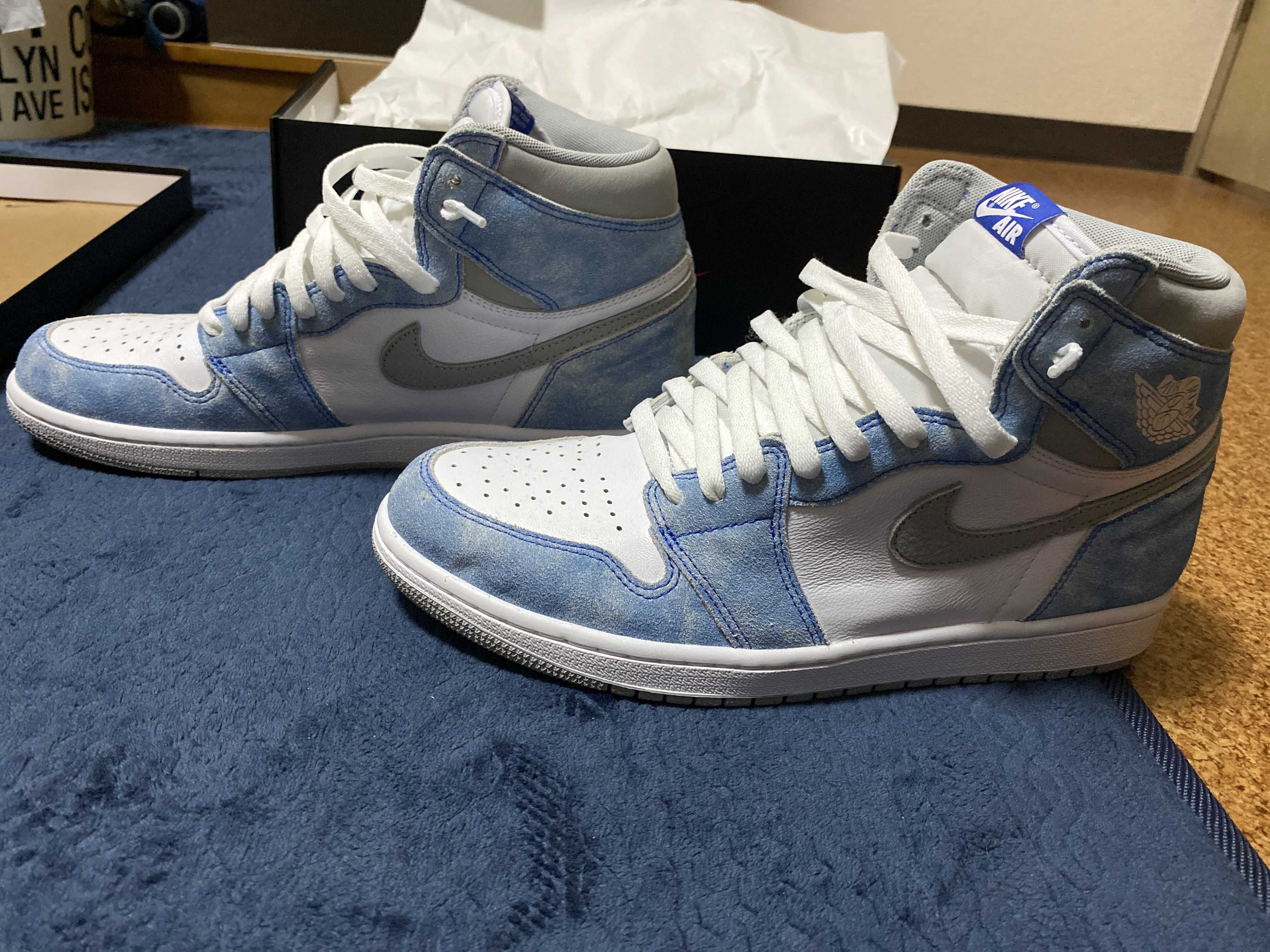 Nike Air Jordan 1 High OG "Hyper Royal"