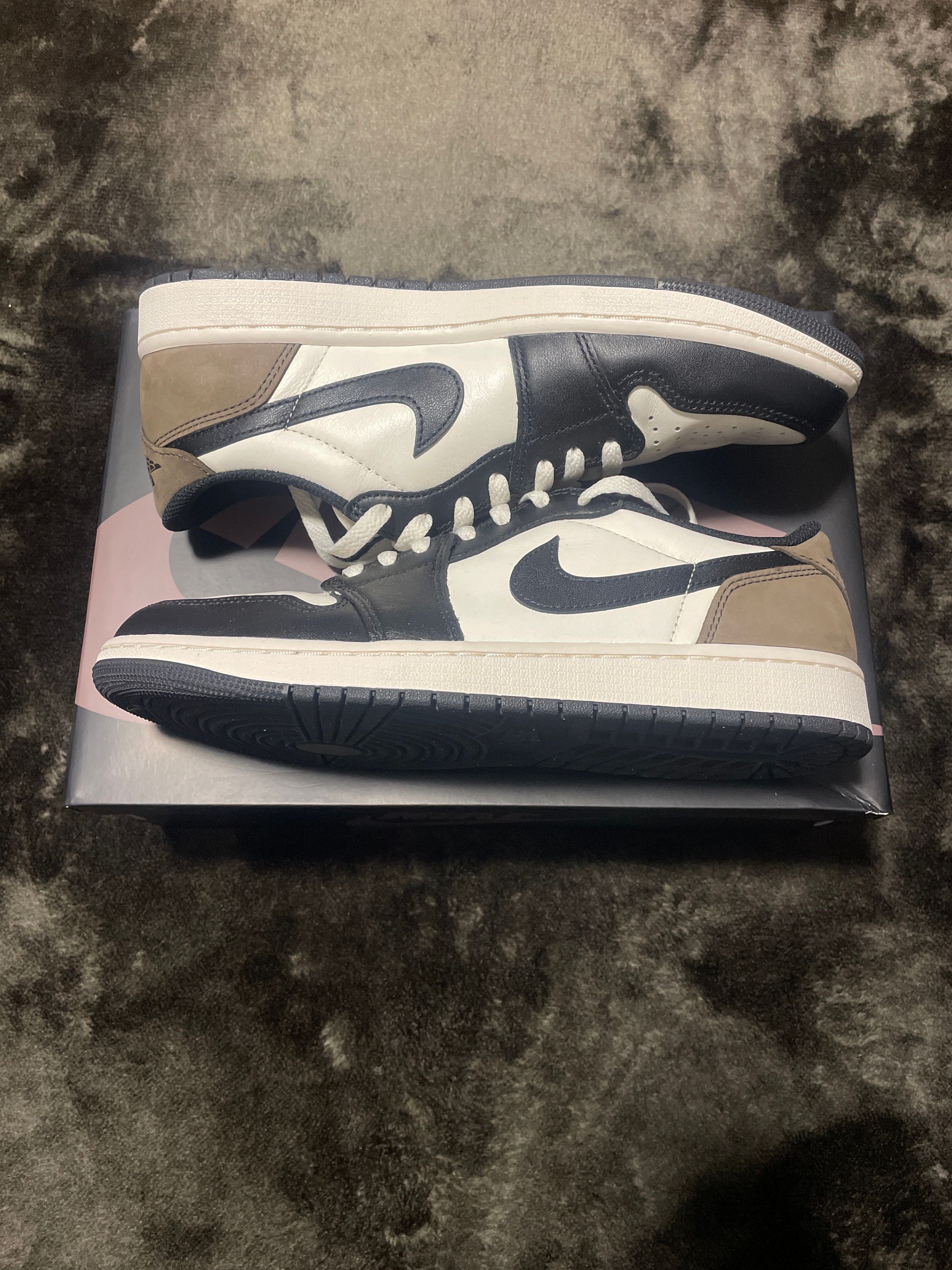 Nike Air Jordan 1 Retro Low OG "Mocha"