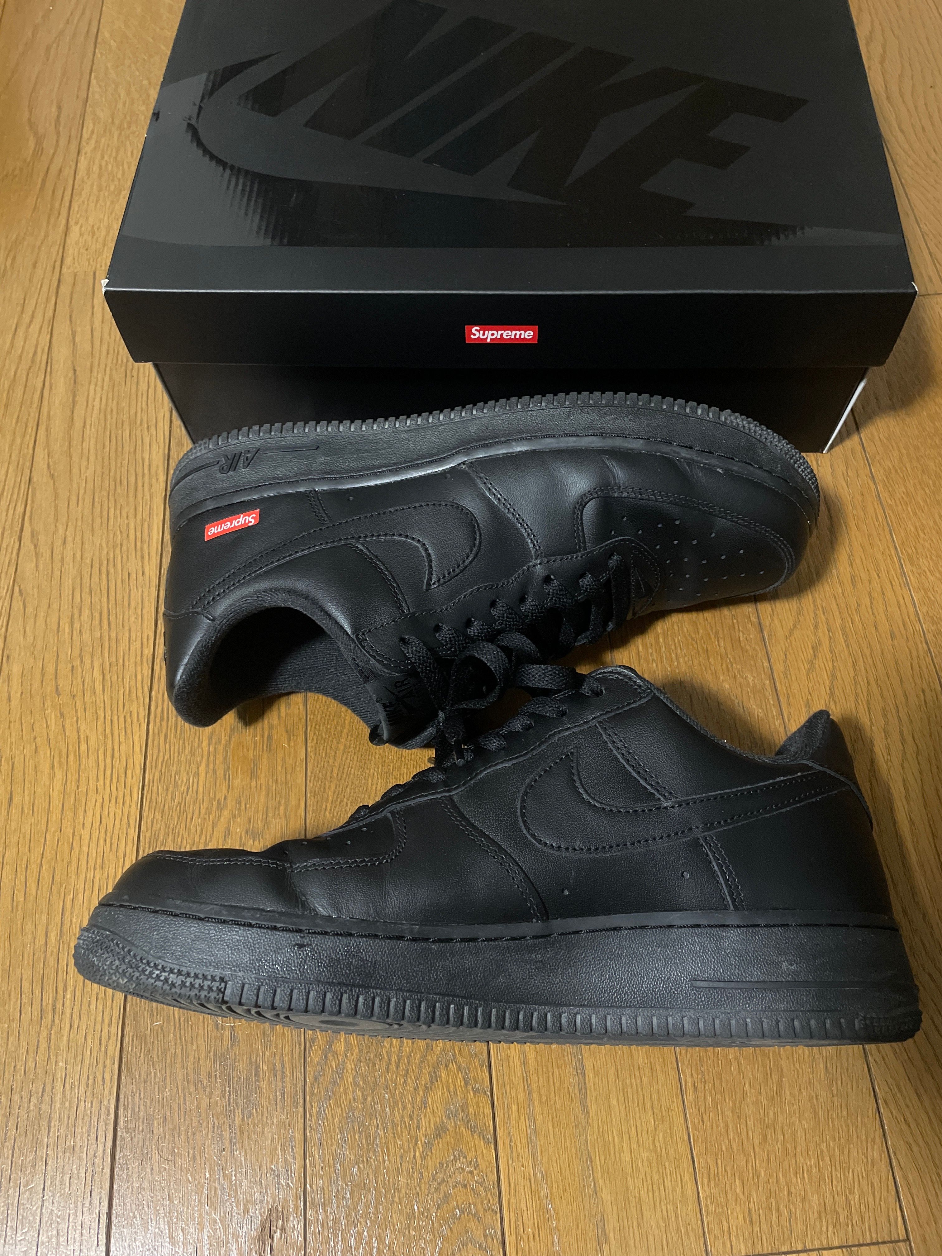 Supreme × Nike Air Force 1 Low "Black"