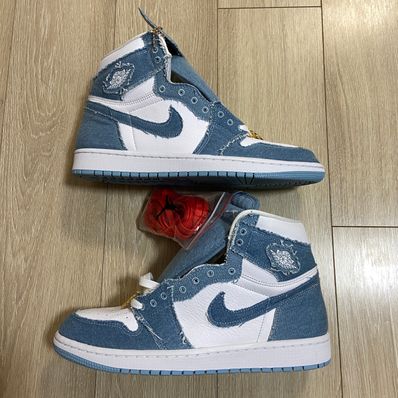Nike Women's Air Jordan 1 High OG "Denim"