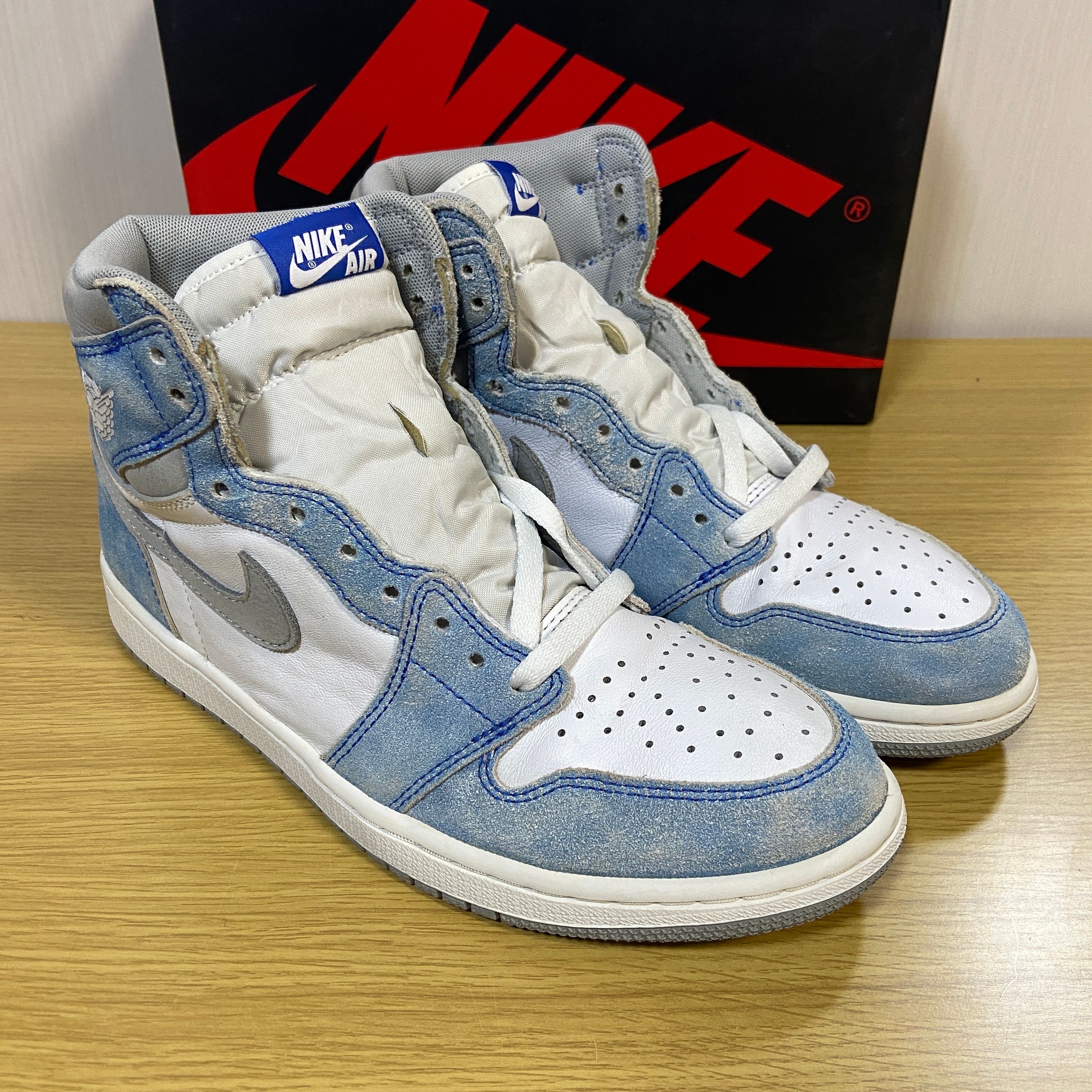 Nike Air Jordan 1 High OG "Hyper Royal"