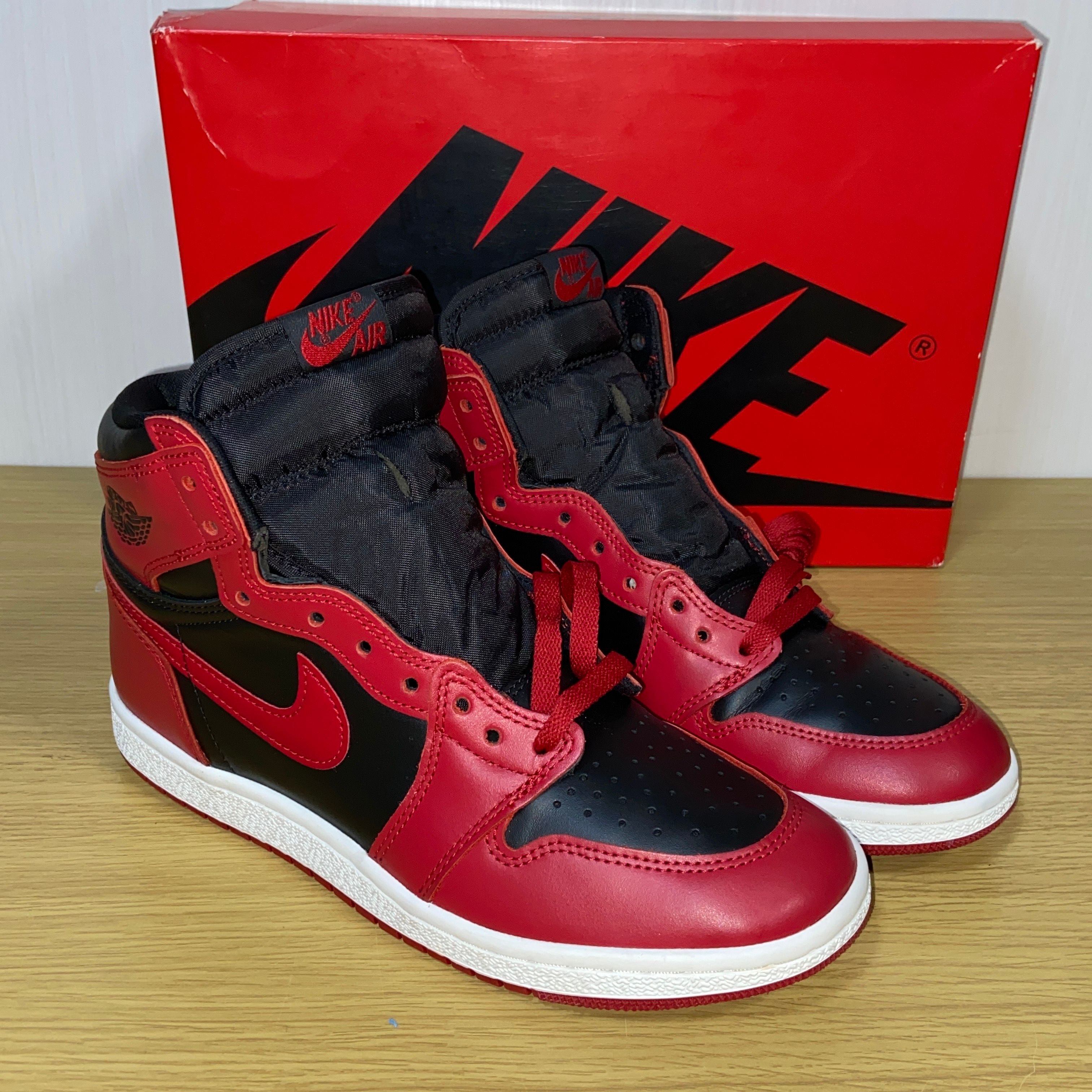 Nike Air Jordan 1 High ’85 "Varsity Red"