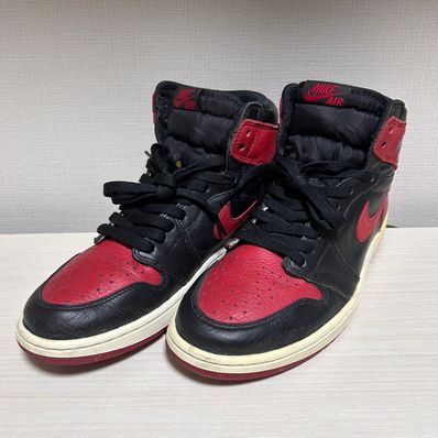 Nike Air Jordan 1 Retro High OG "Bred/Banned" (2016)