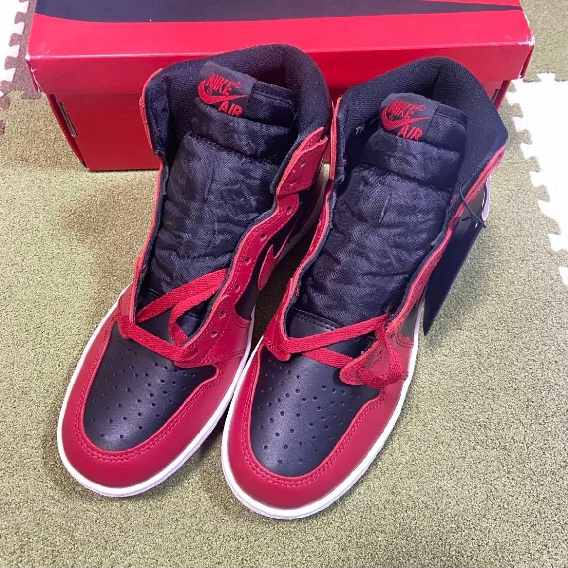 Nike Air Jordan 1 High ’85 "Varsity Red"