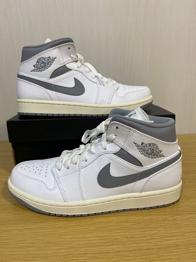 Nike Air Jordan 1 Mid "Vintage Grey"