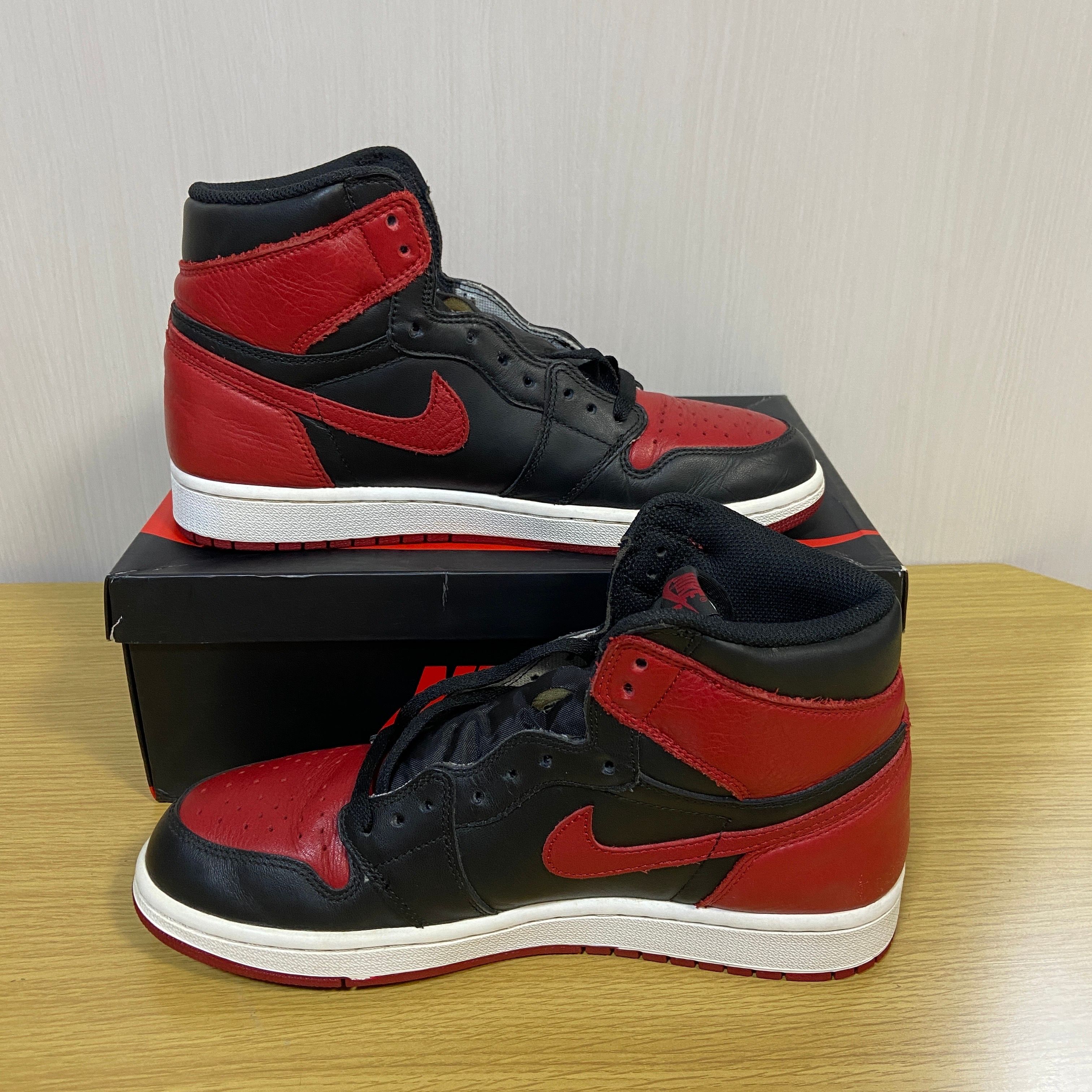 Nike Air Jordan 1 Retro High OG "Bred/Banned" (2016)