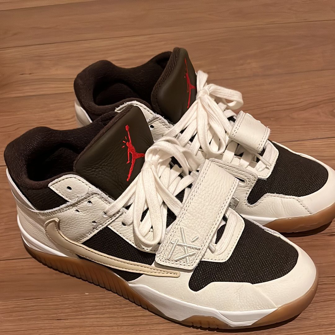 Travis Scott × Nike Jordan Jumpman Jack TR "Sail and Dark Mocha"