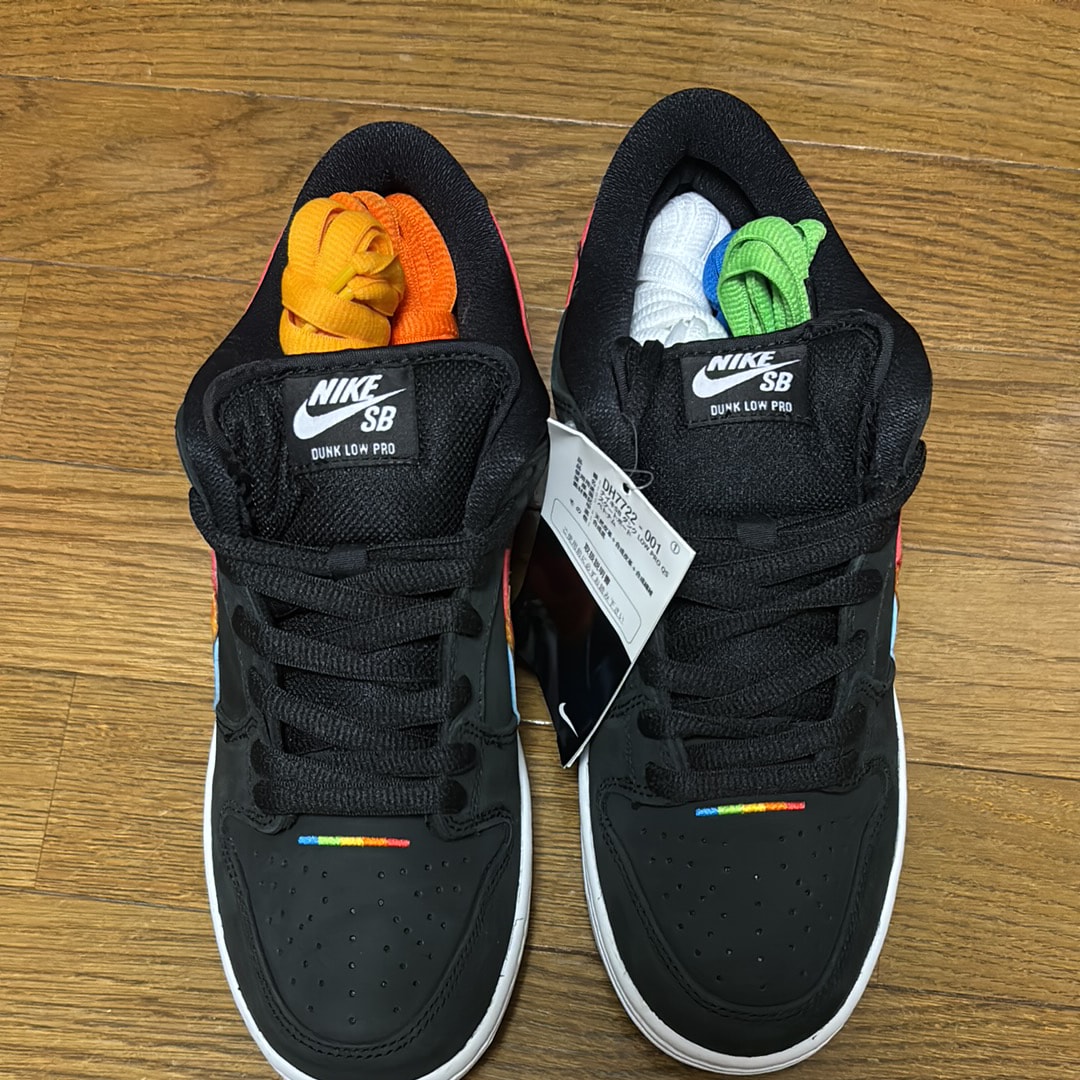 Polaroid × Nike SB Dunk Low Pro QS "Black/White"