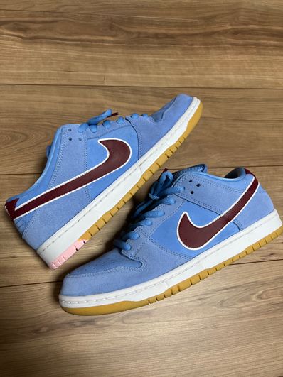 Nike SB Dunk Low Pro "Philadelphia Phillies/Valor Blue and Team Maroon"