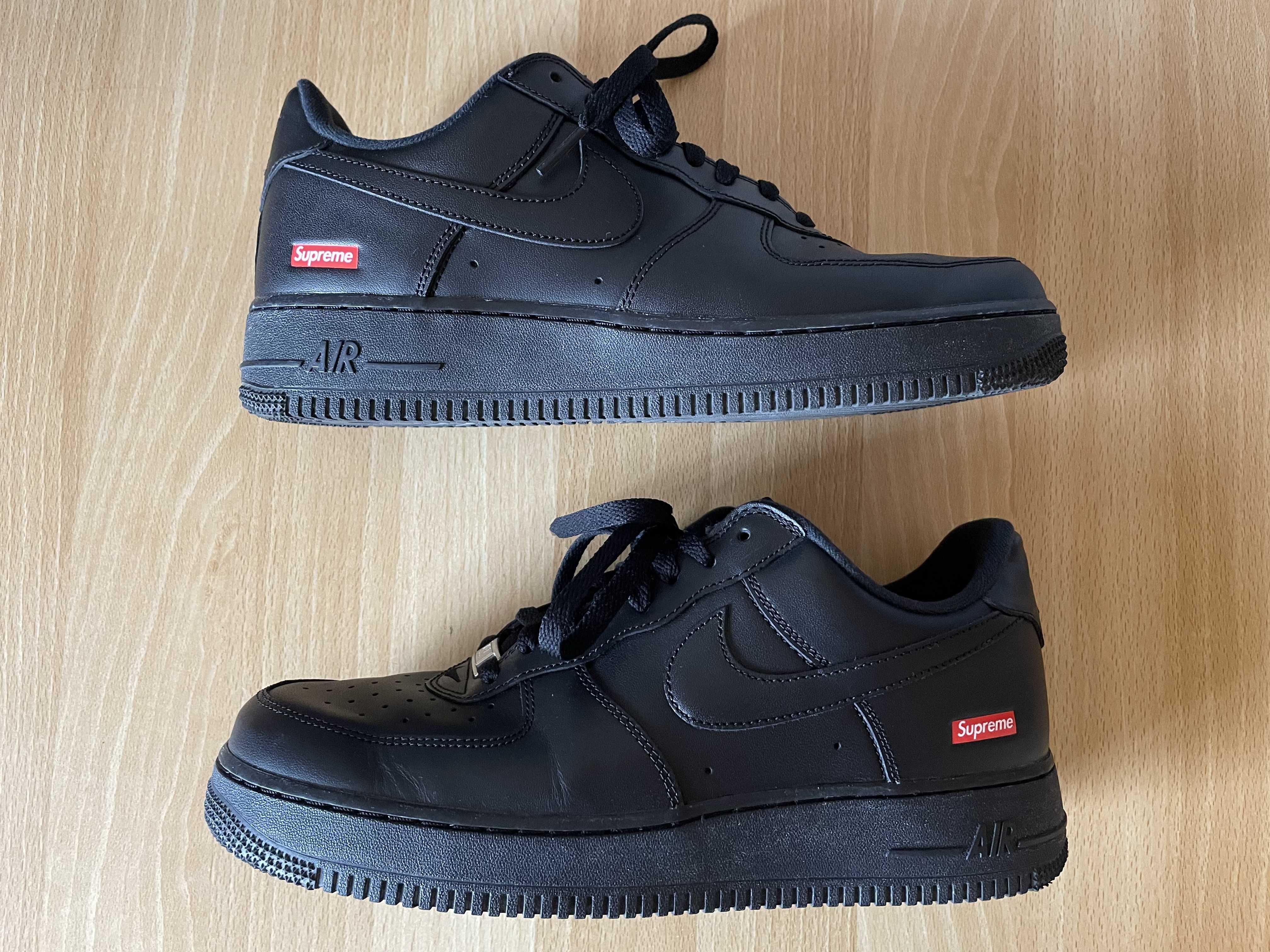 Supreme × Nike Air Force 1 Low "Black"