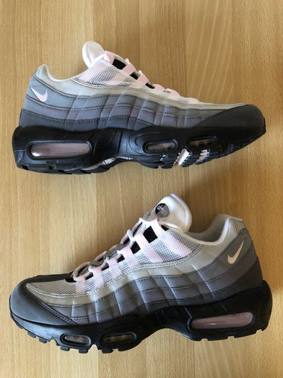 Nike Air Max 95 "Gunsmoke/Pink Foam"