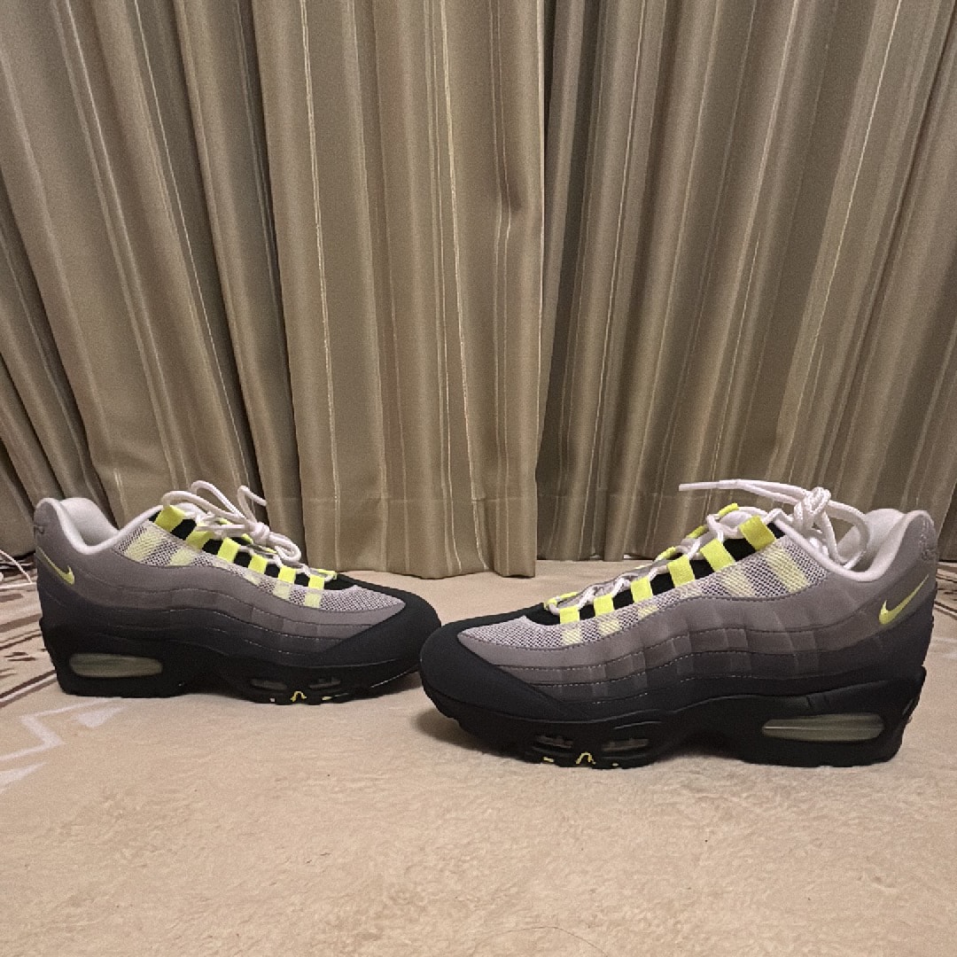 ナイキ エアマックス95 OG ビッグバブル "ネオンイエロー/イエローグラデ" (2025/2026)