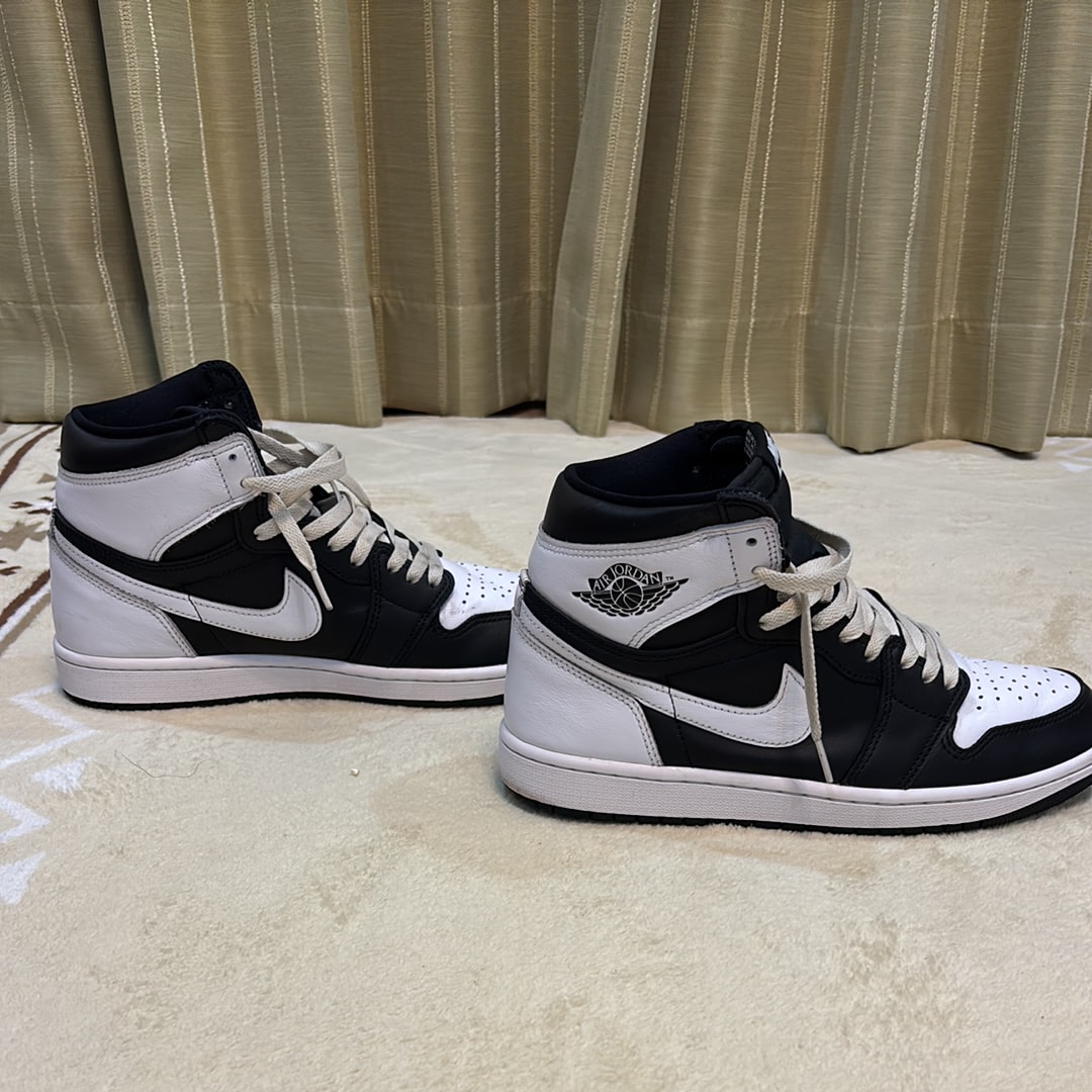 Nike Air Jordan 1 Retro High OG "Black/White"