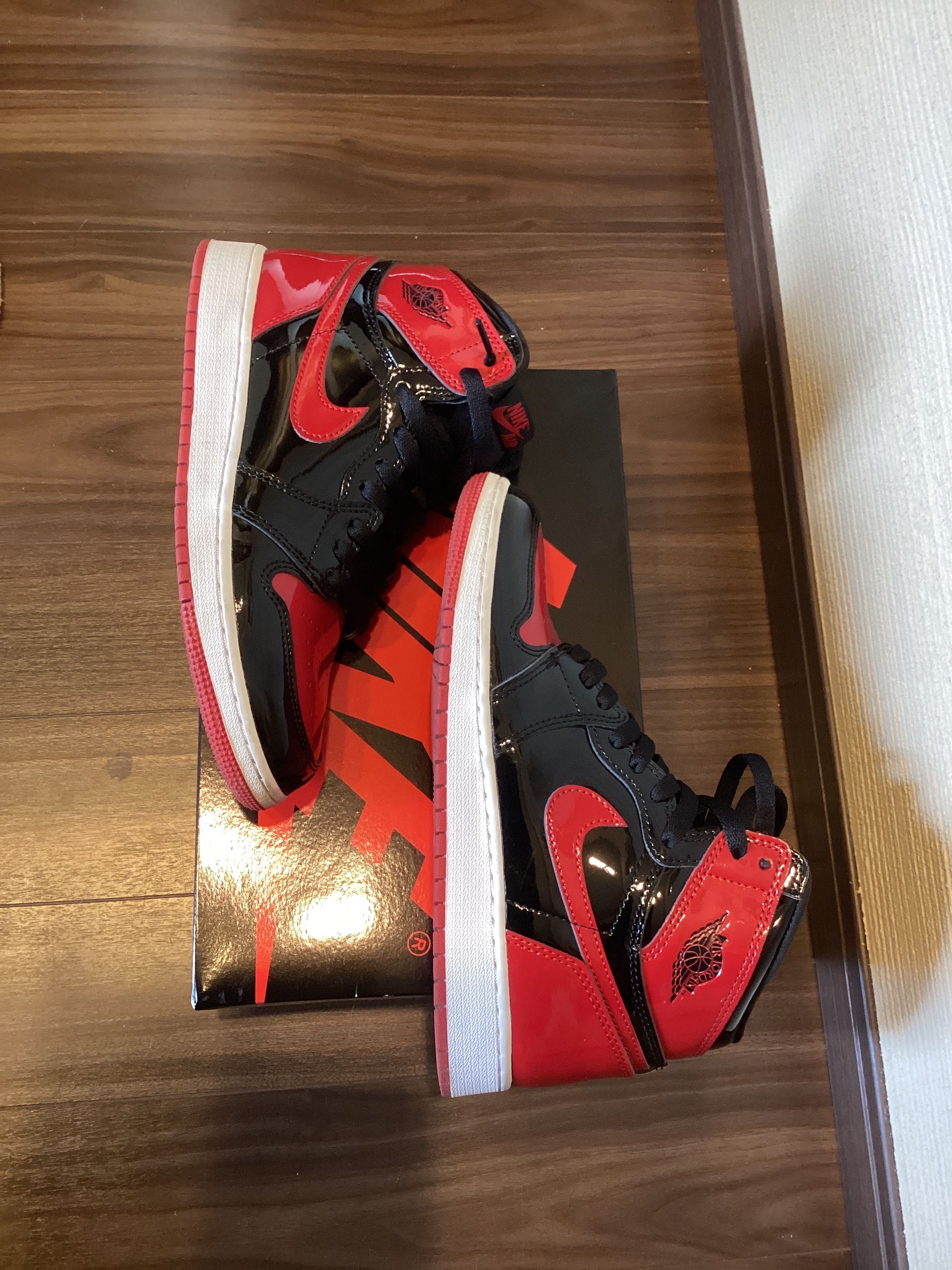 Nike GS Air Jordan 1 High OG "Patent Bred"