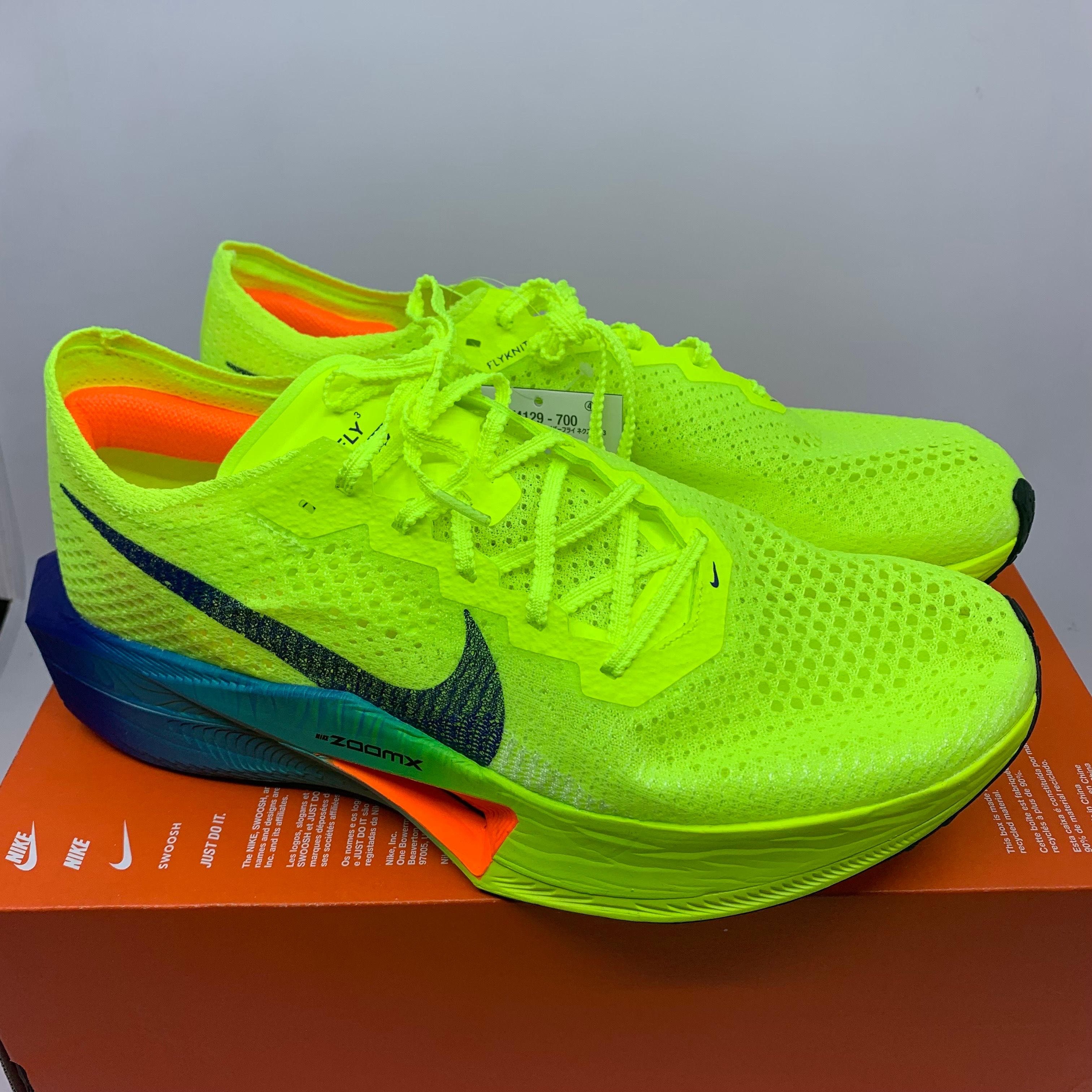 NIKE - ☆極上美品☆ナイキ （NIKE）ズーム フライ3 ／エレクトリックグリーン 楽天市場】ズームフライ 3の通販