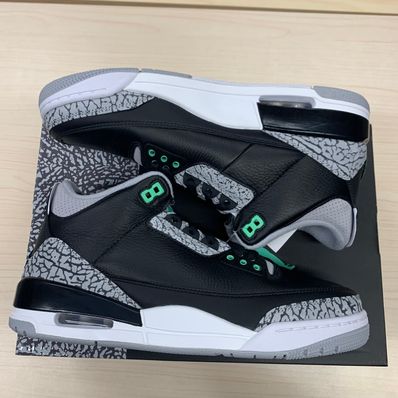 Nike Air Jordan 3 Retro "Green Glow"