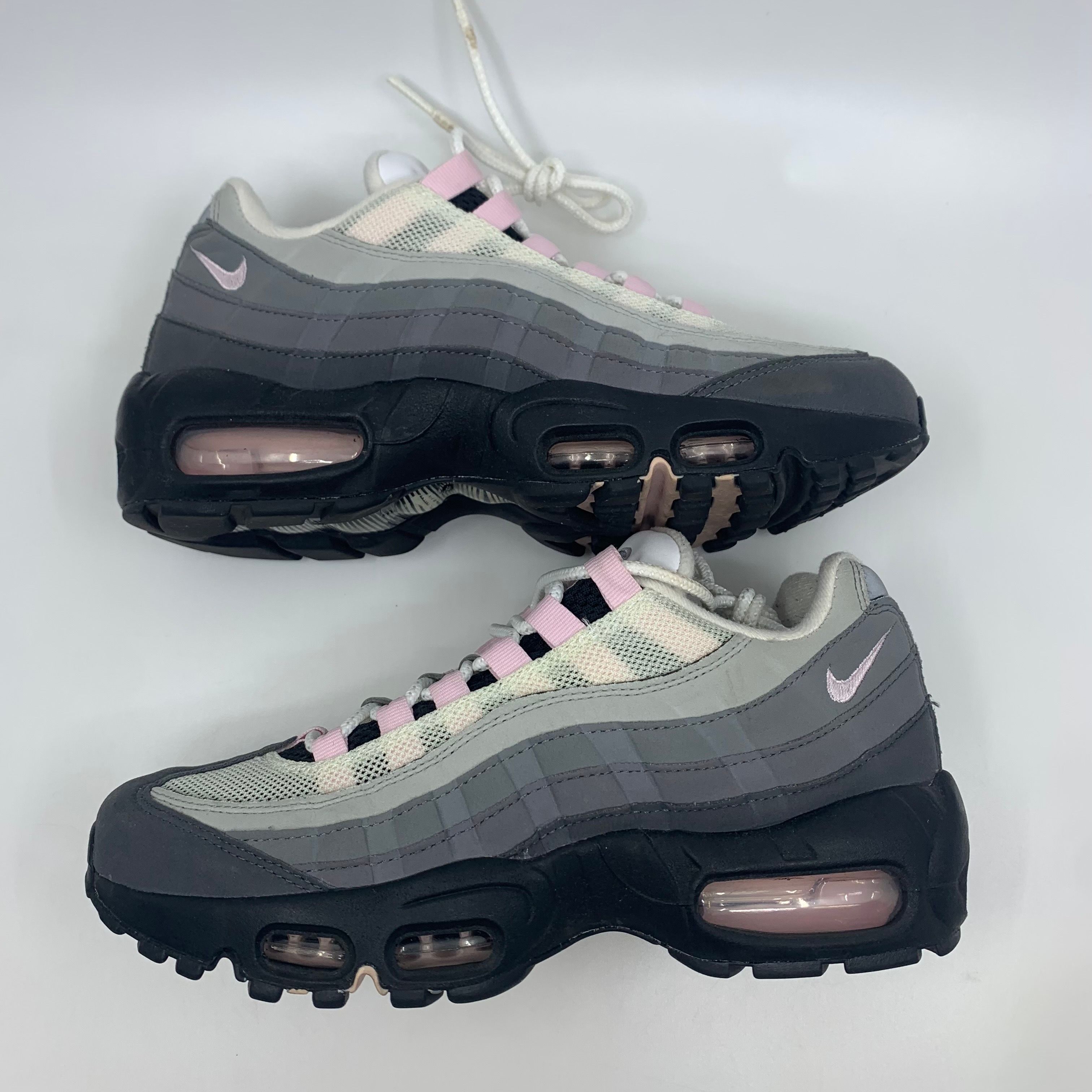 Nike Air Max 95 "Gunsmoke/Pink Foam"