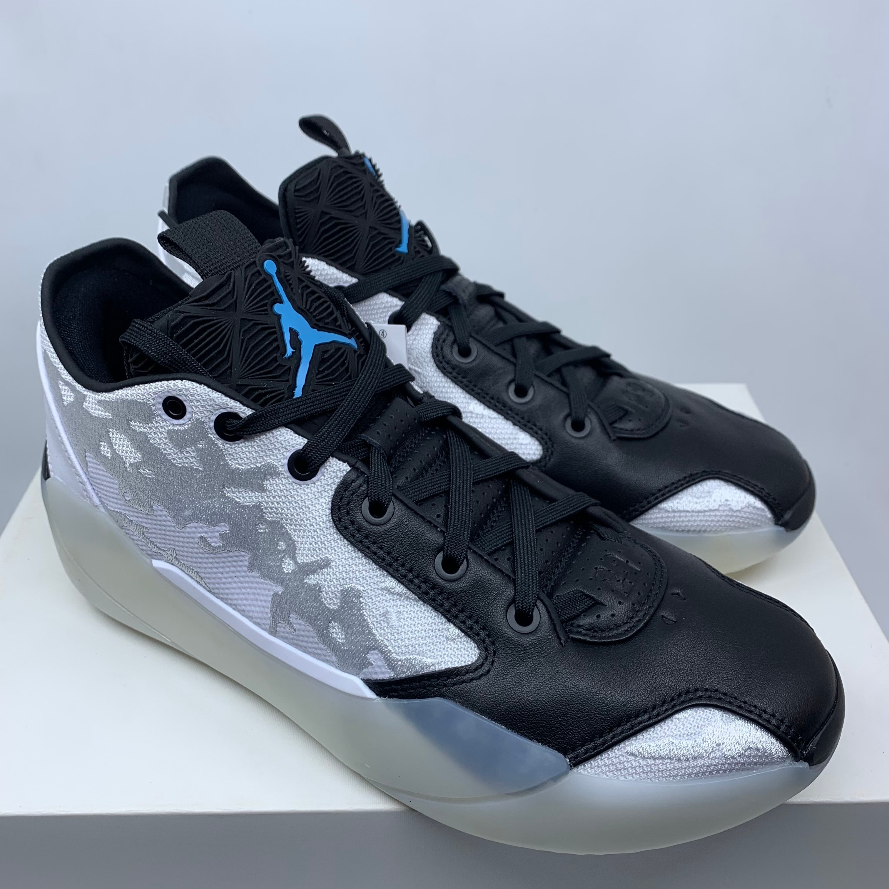 ジョーダン エアジョーダン39 (JORDAN Air Jordan 39) の新作・中古