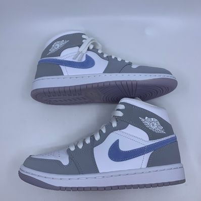 Nike Women's Air Jordan 1 Mid "Wolf Grey"